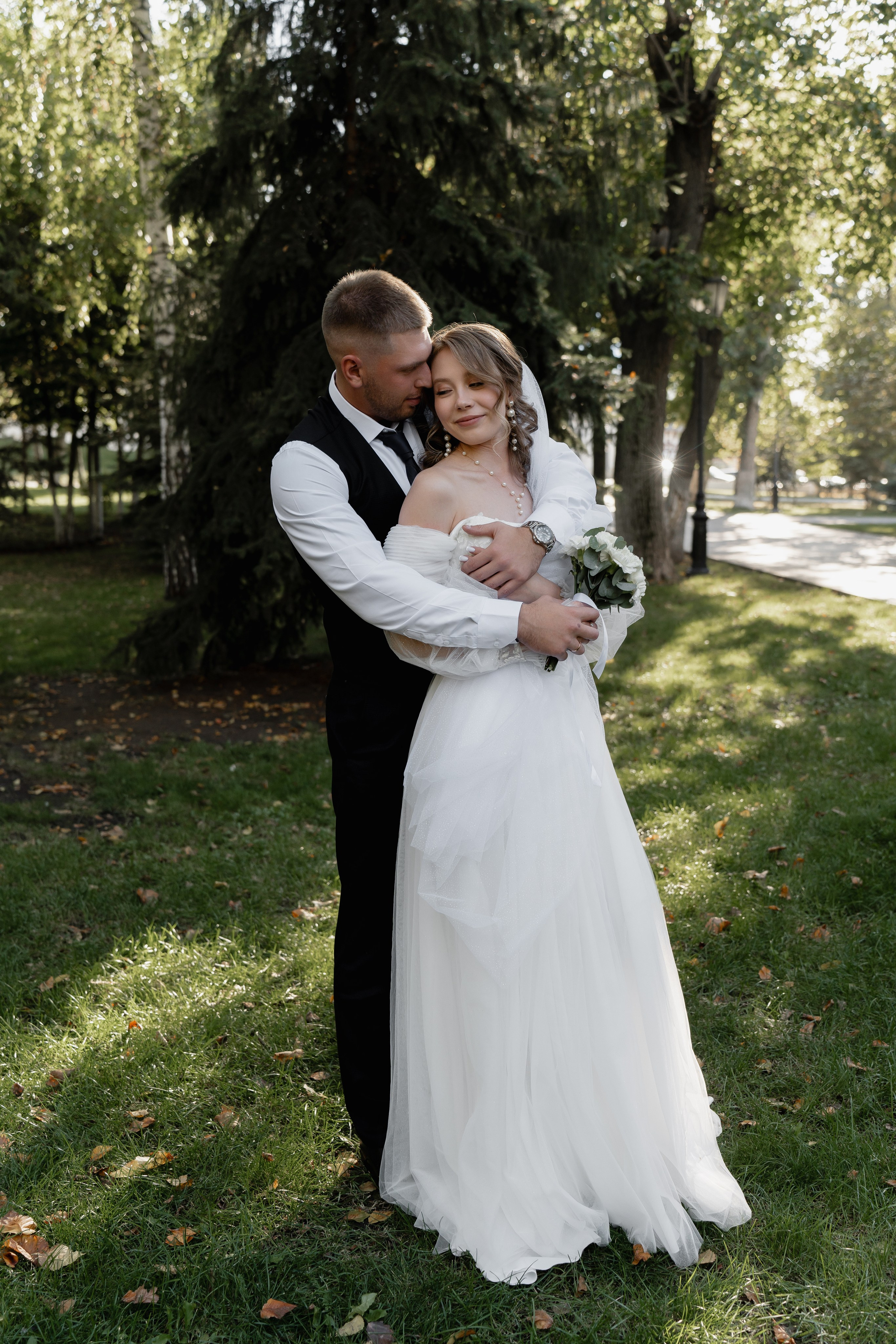 Олег и Татьяна _театр Оперы и балета. Свадебный и семейный фотограф в Самаре Салахова Гулина