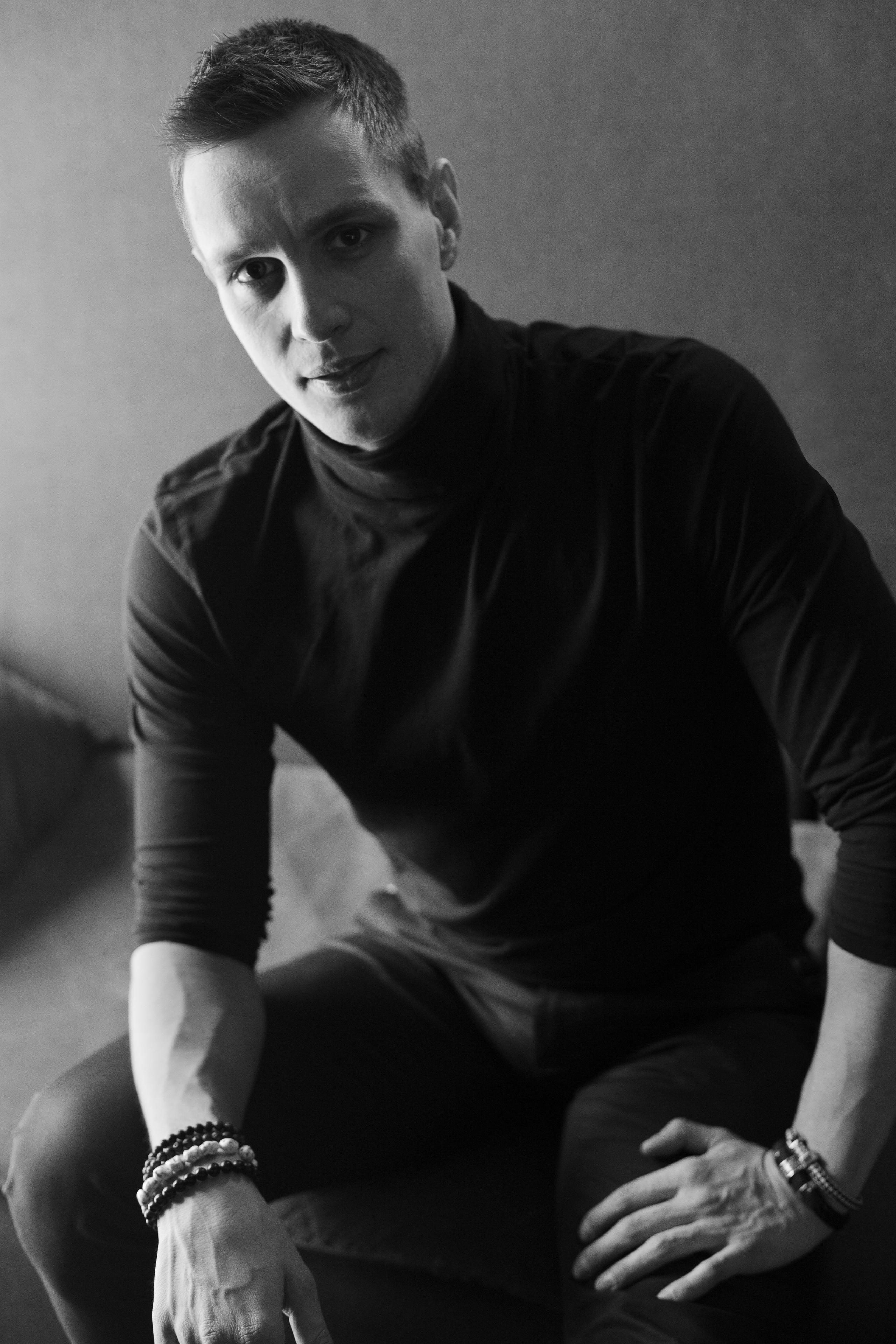 Илья Ларионов. иллюзионист. Психолог с фотоаппаратом Зимина Оксана