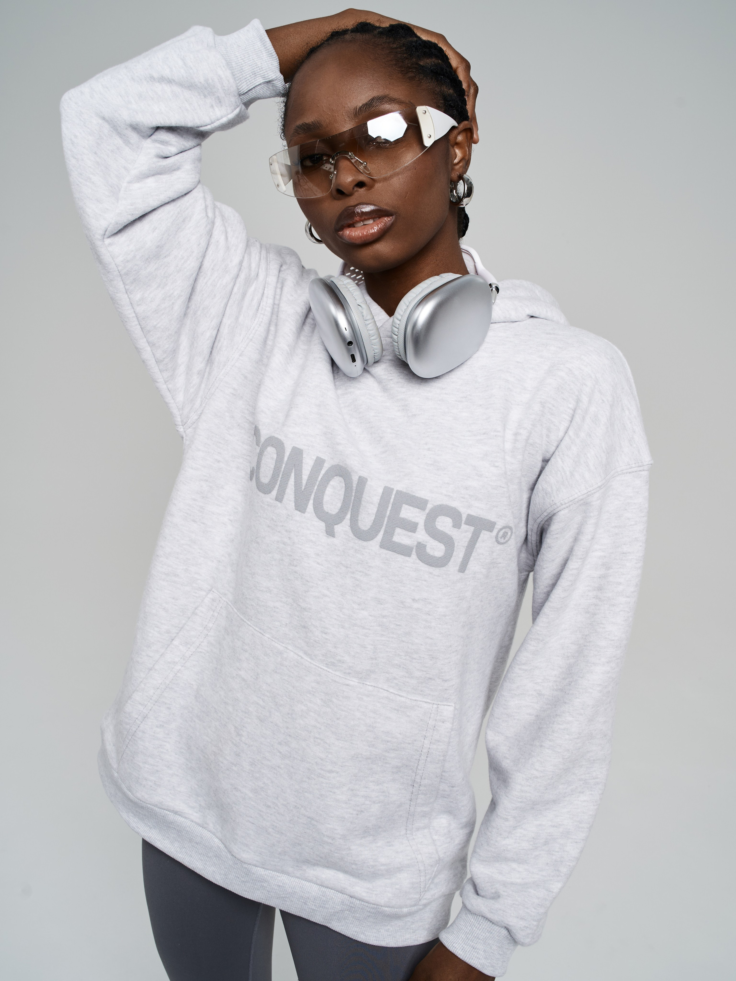 Топ и Кофта. Фотограф для маркетплейсов в Москве