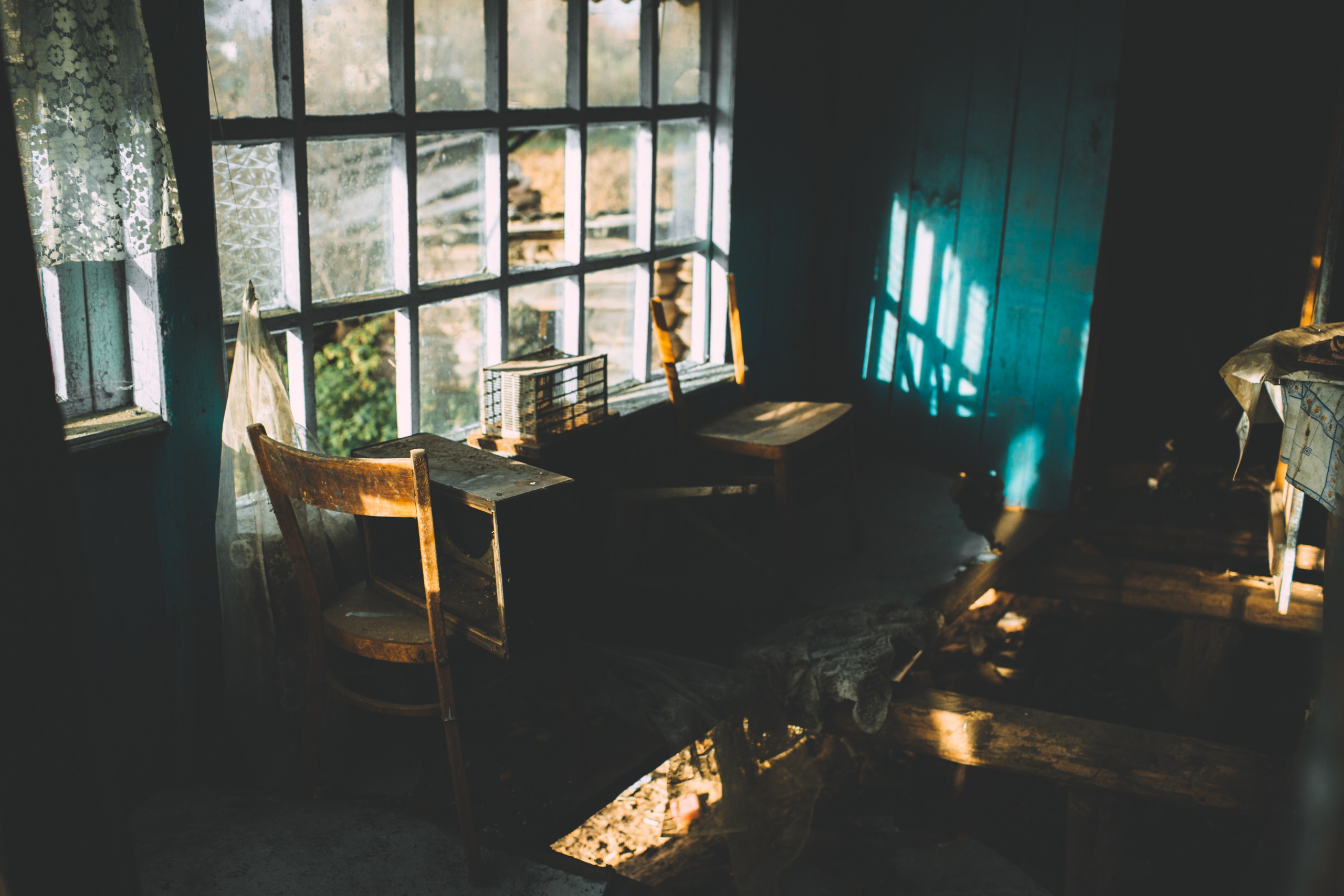 PROJECTS. Nastya Marchenko — based in Moscow Art and Documentary photographer. Works with memory, revelation, vulnerability & human states worldwide