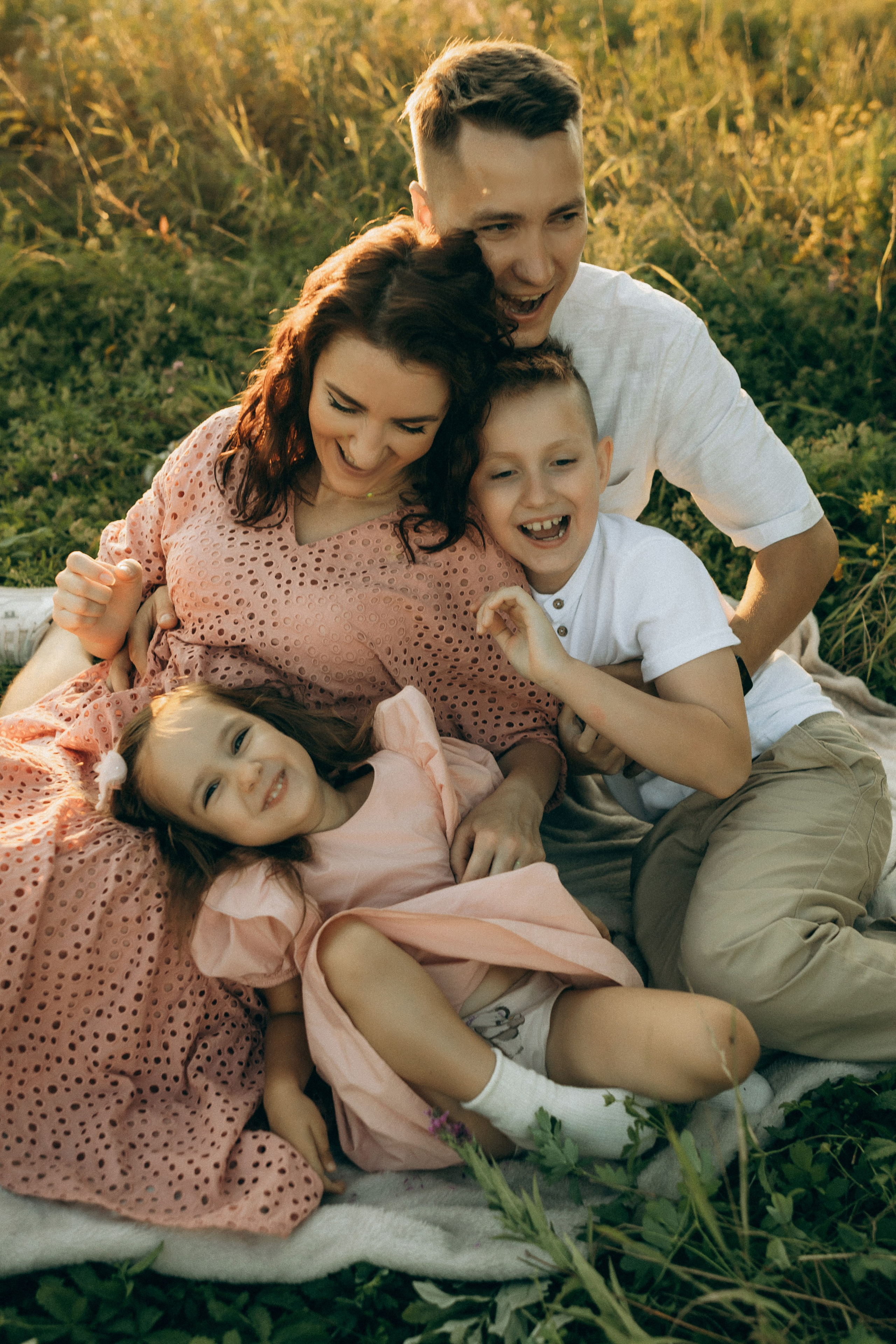 Наташа, Денис, Мирон и Алена. Семейный фотограф и детский фотограф в Волгограде Алеся Бутакова — дет