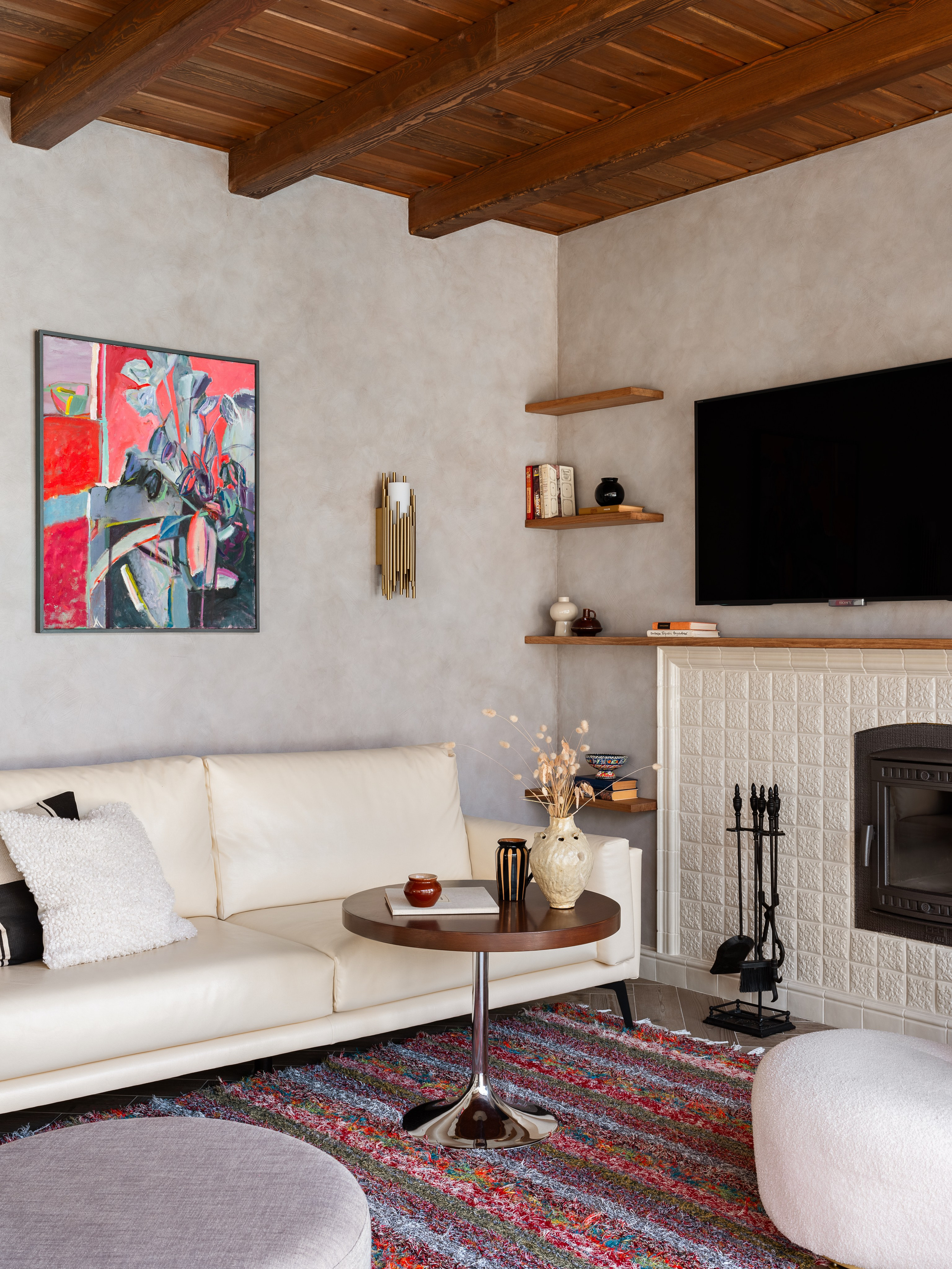 Квартира в Сочи (дизайнеры Ренат Байчуков и Алеся Кириенко, стилист Екатерина Ракитина, интерьерный фотограф Сергей Денисенко)