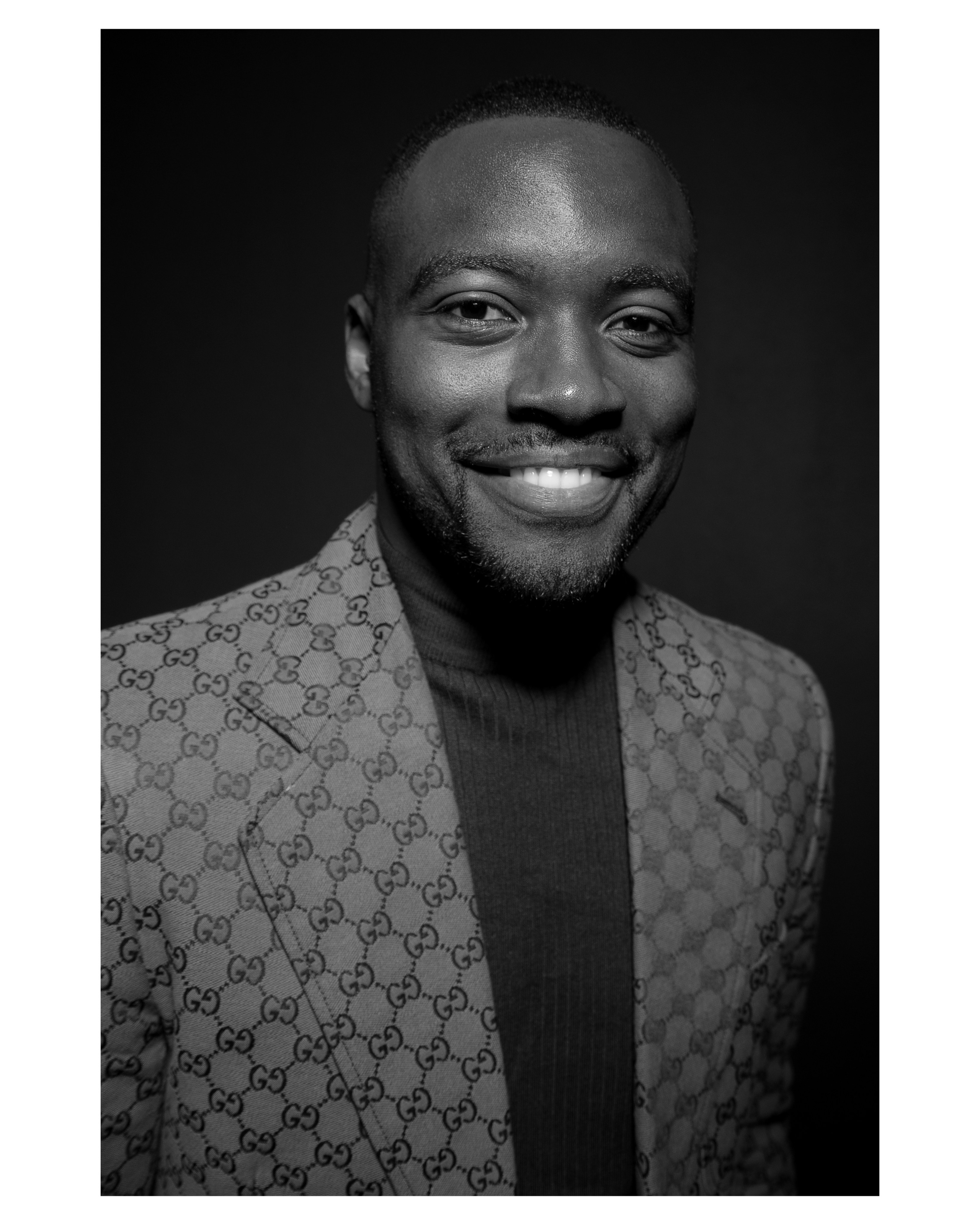 “Business portrait” Chief photographer Forbes premium shooting Dubai, Moscow. Portrait photographer Moscow, UAE, Oleg Koshmarov