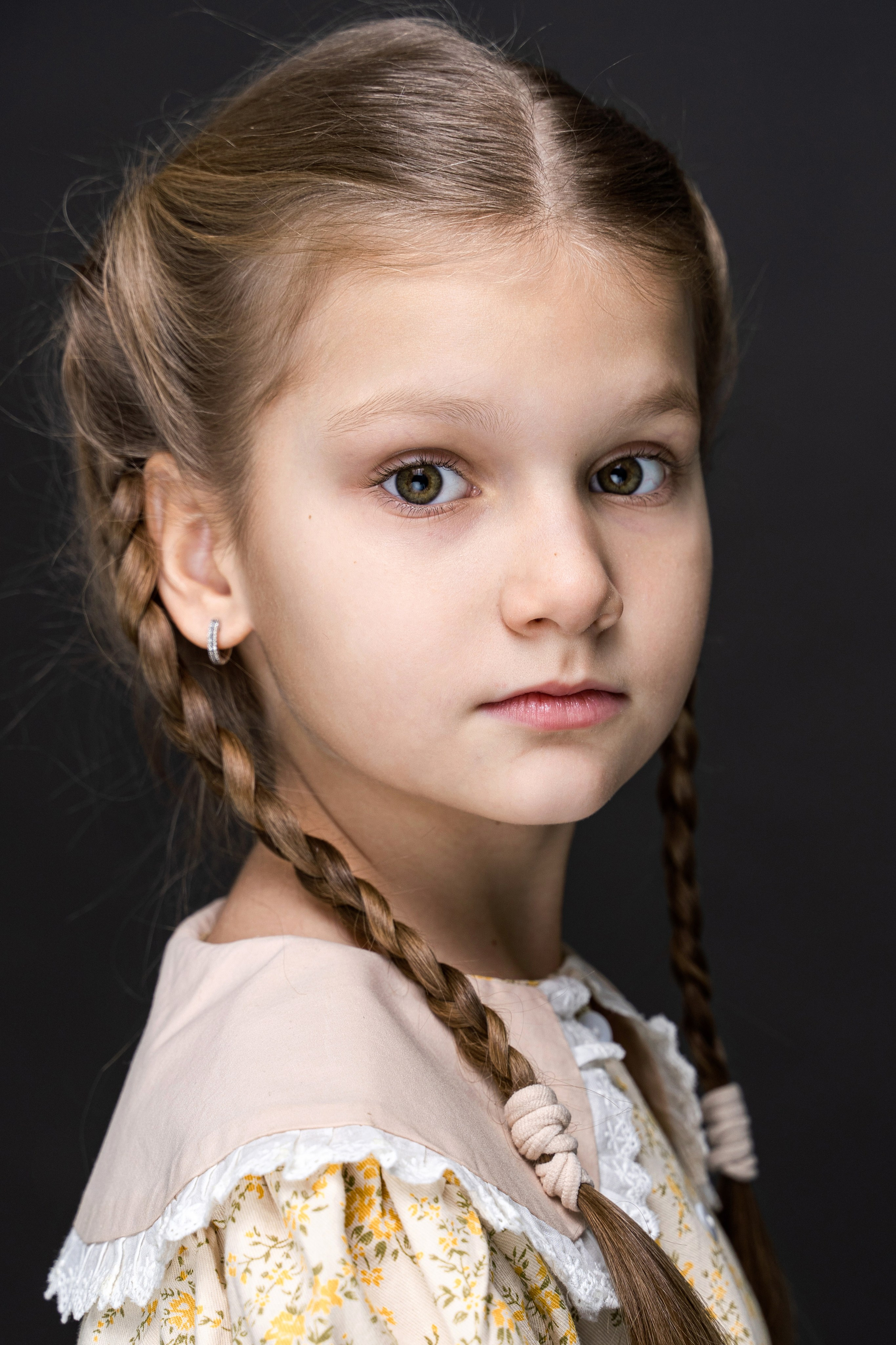 СТЕФАНИЯ. Портретный фотограф. Актёрское портфолио