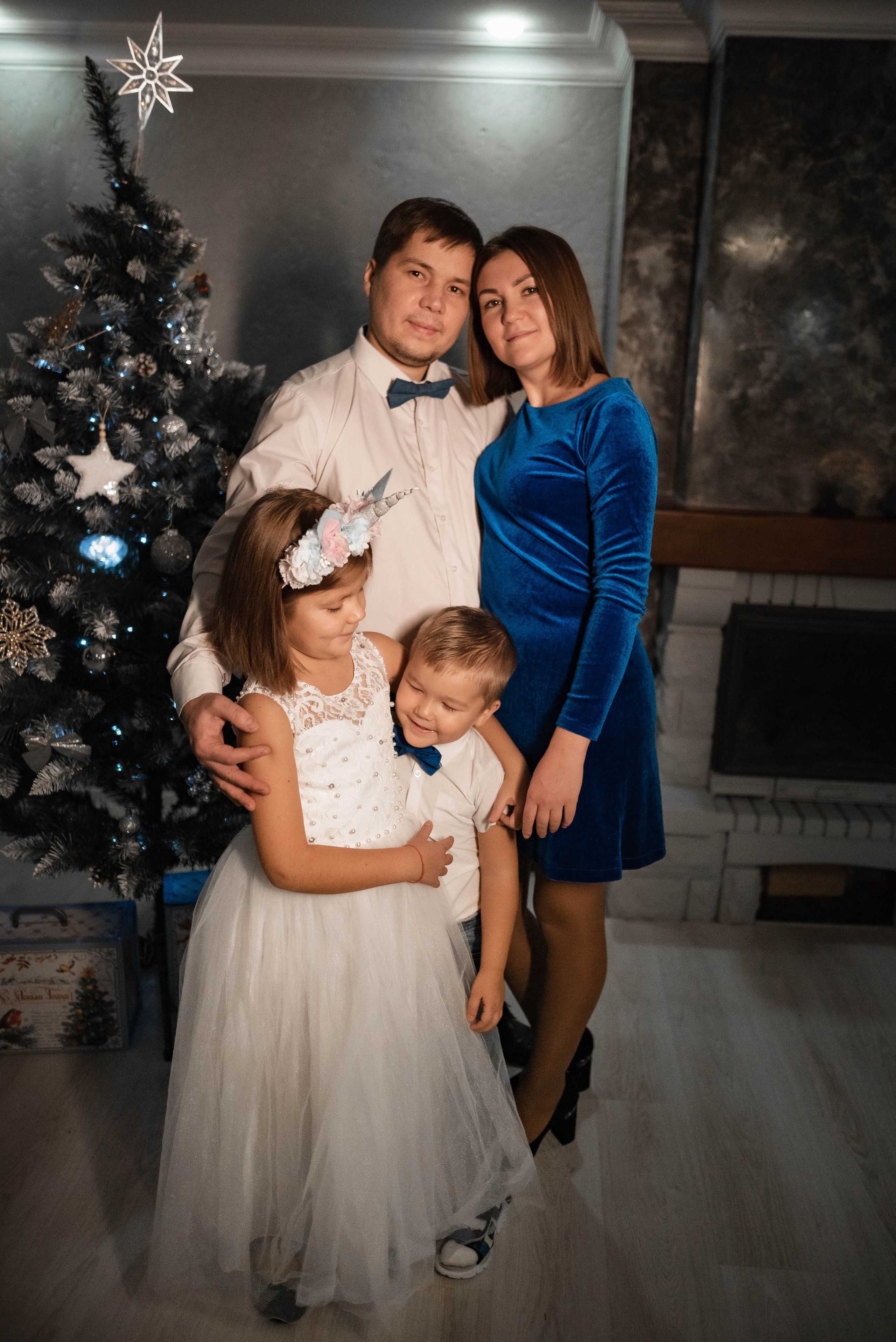 Новогодняя фотосессия для Елены и её семьи. Семейный и детский фотограф в Санкт-Петербурге Татьяна Дмитренко