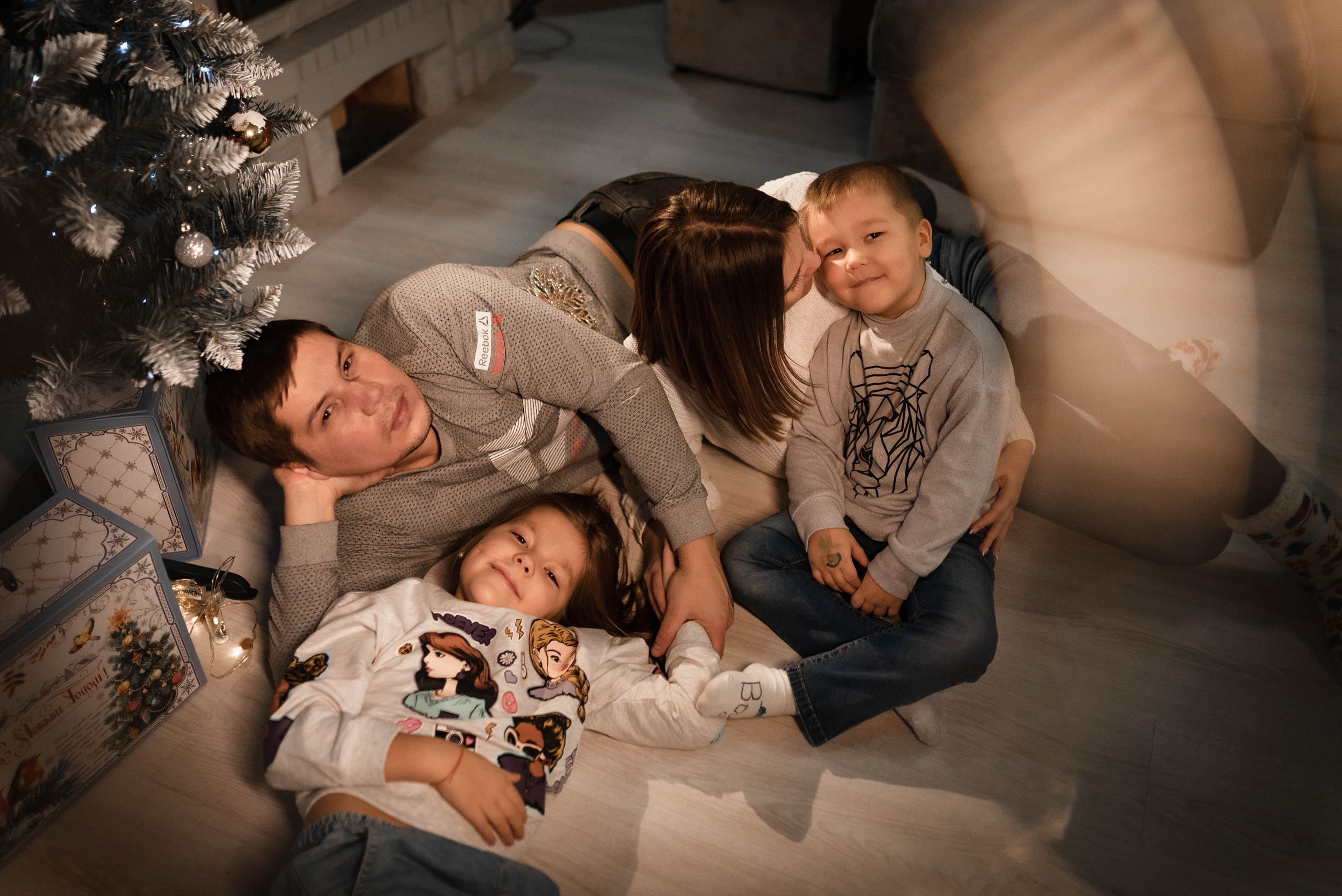 Новогодняя фотосессия для Елены и её семьи. Семейный и детский фотограф в Санкт-Петербурге Татьяна Дмитренко