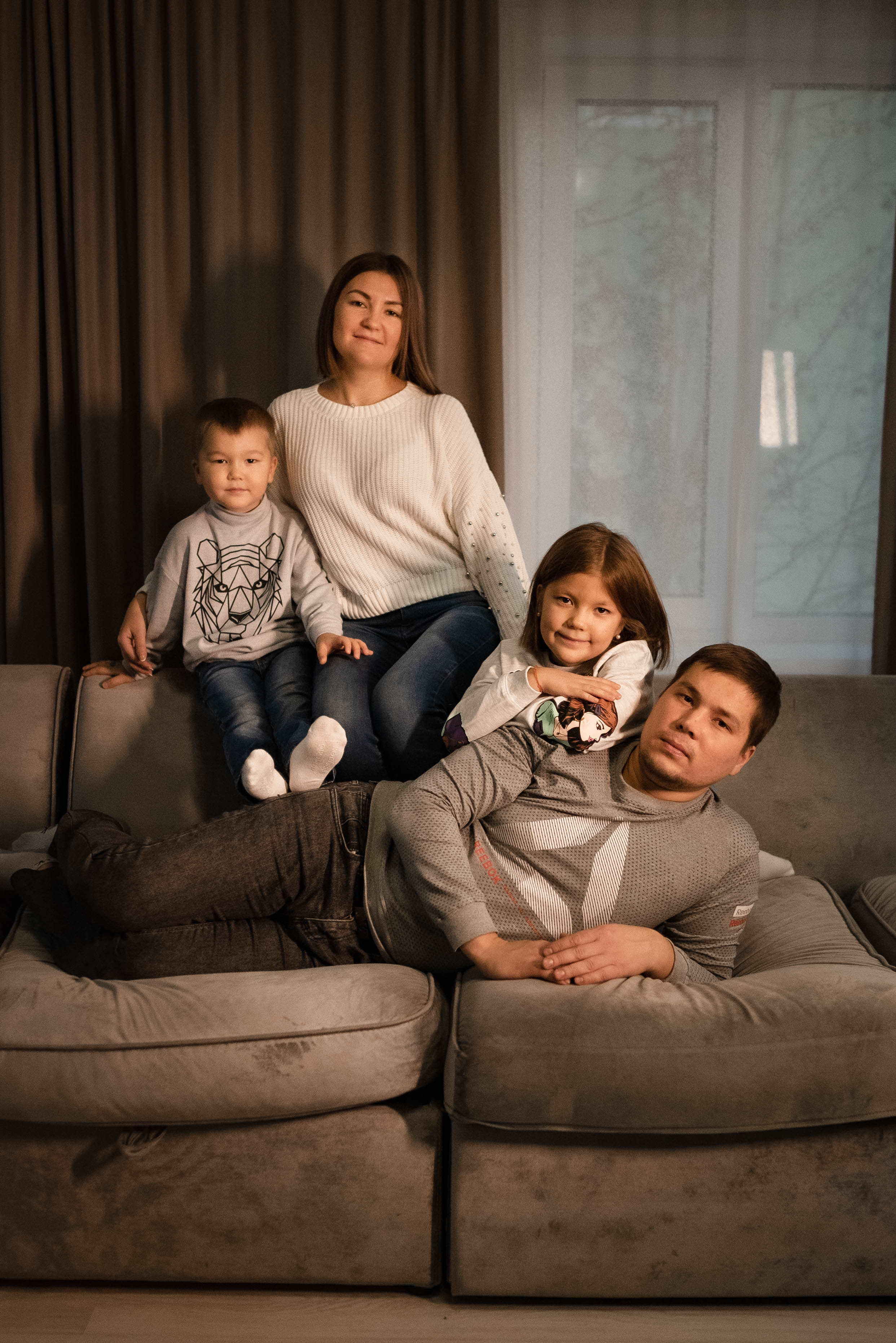 Новогодняя фотосессия для Елены и её семьи. Семейный и детский фотограф в Санкт-Петербурге Татьяна Дмитренко