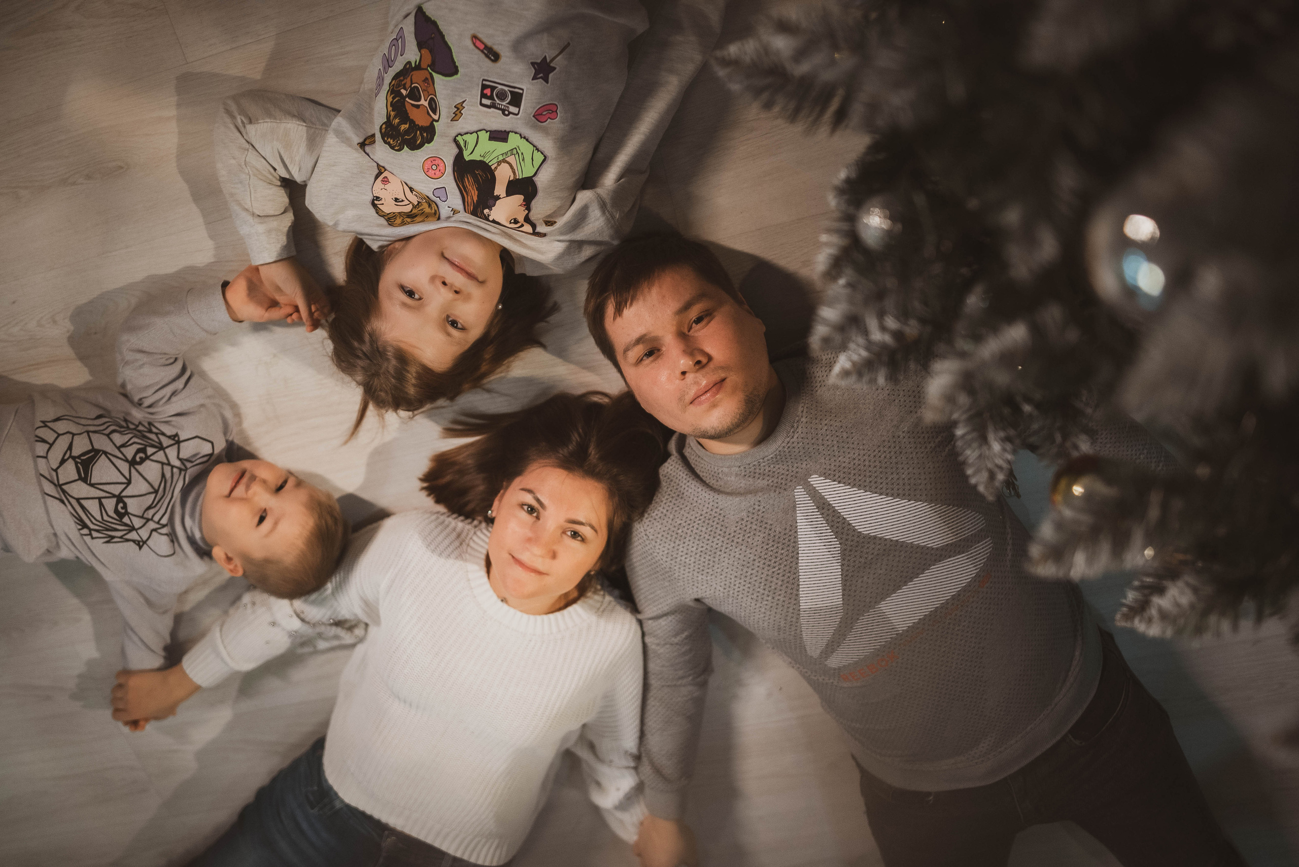 Новогодняя фотосессия для Елены и её семьи. Семейный и детский фотограф в Санкт-Петербурге Татьяна Дмитренко