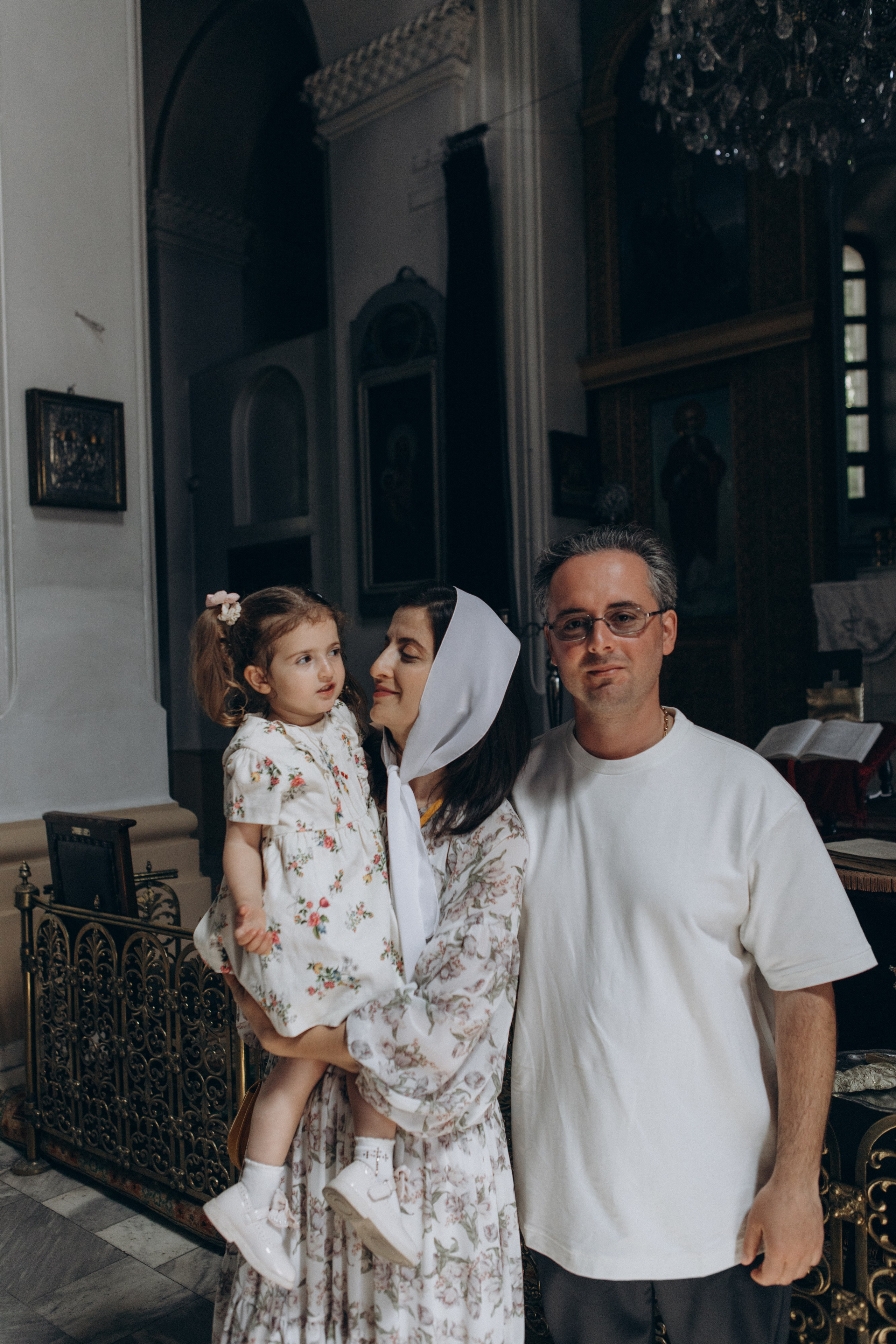 Крещение Томы. Семейный фотограф и фотограф на роды в Ростове-на-Дону Мухина Виктория