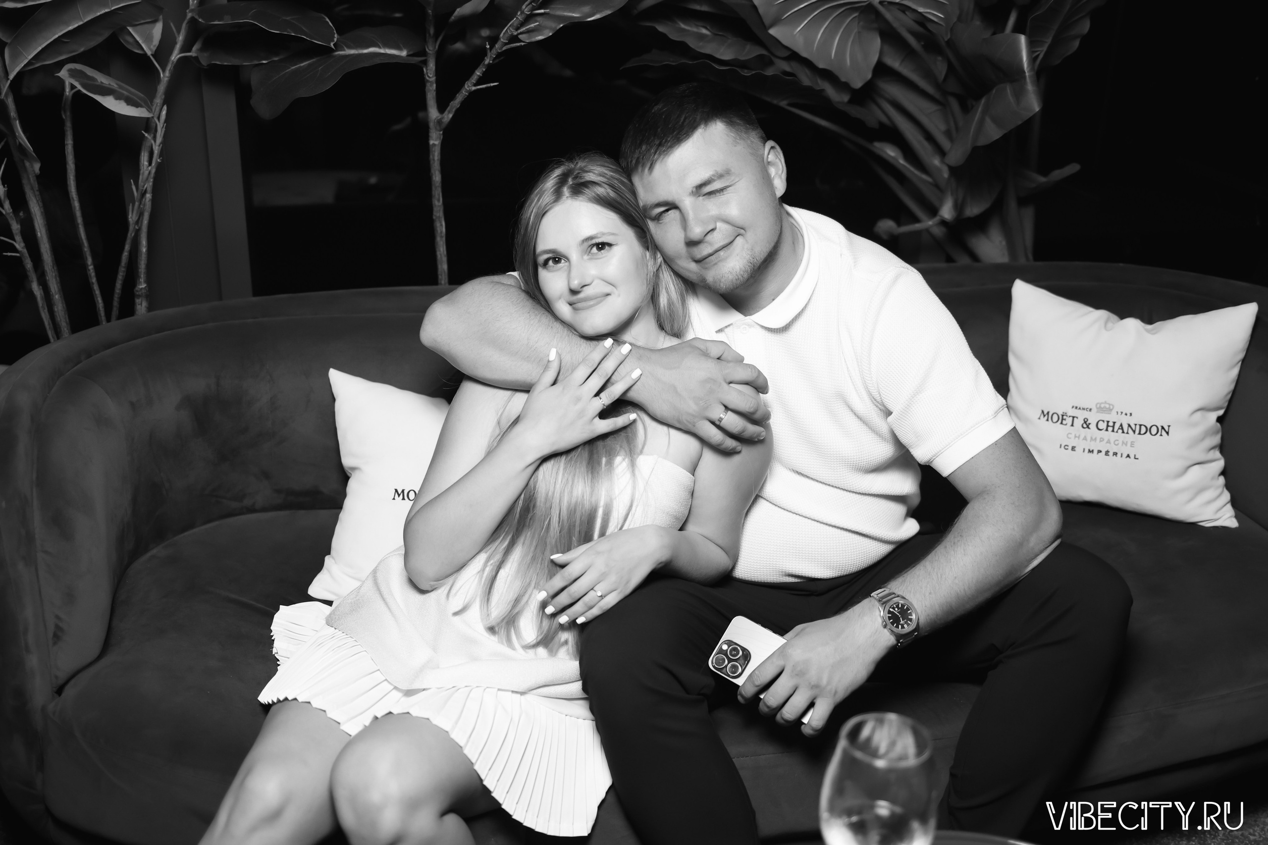 DOUBLE U. VIBECITY.RU Вайб Сити Ру Фоторепортажи Фотоотчеты Калининград