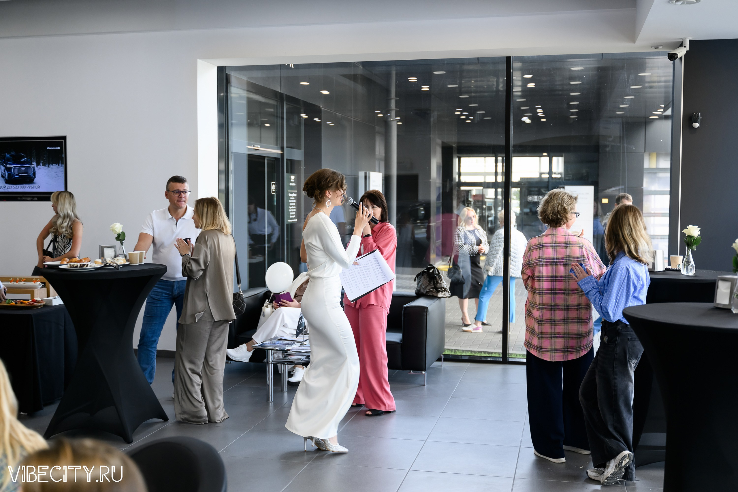 Презентация Geely Manjaro. VIBECITY.RU Вайб Сити Ру Фоторепортажи Фотоотчеты Калининград