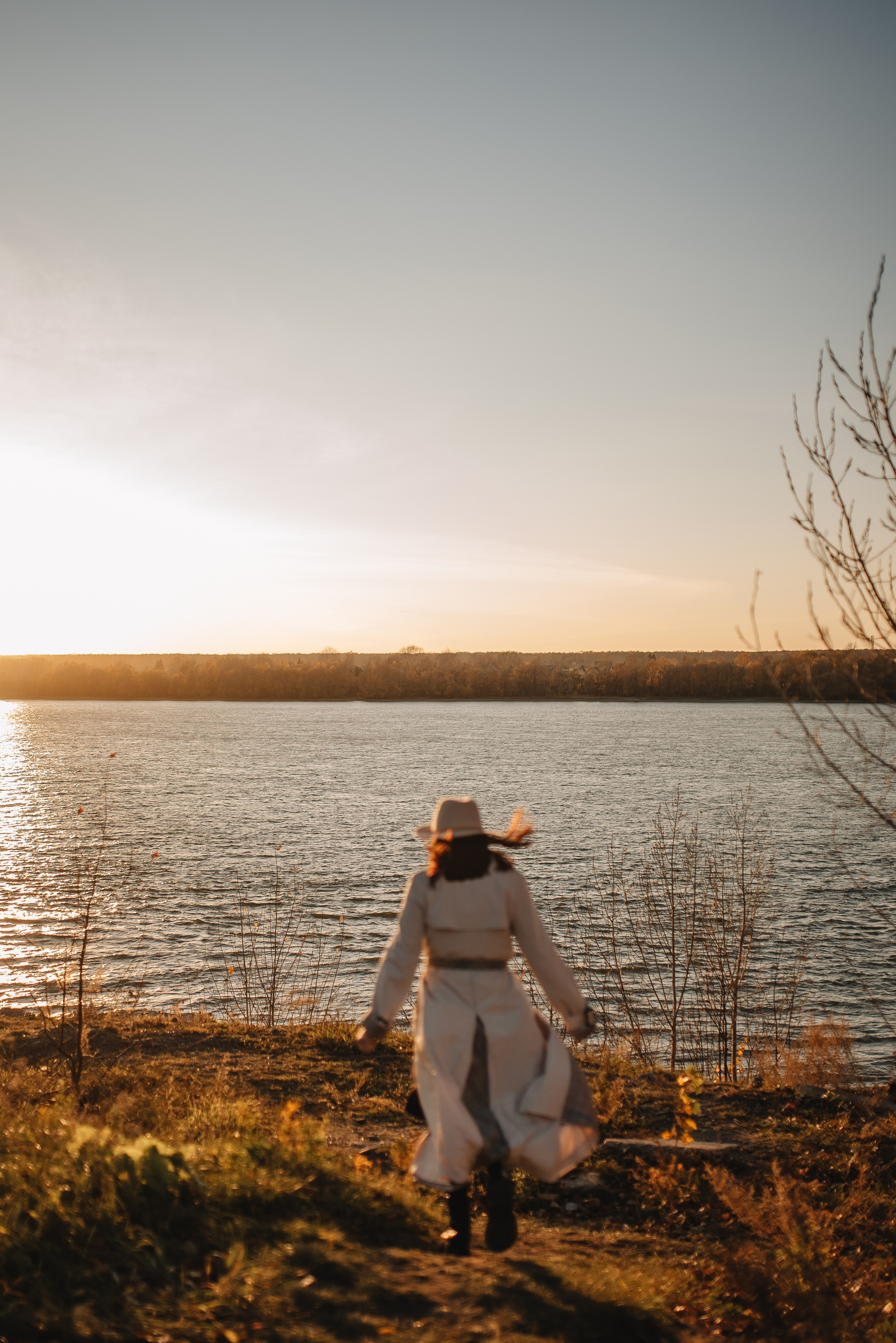 Катя и Варя (маяк). Семейная фотосессия в Новосибирске от фотографа Ольги Коваль