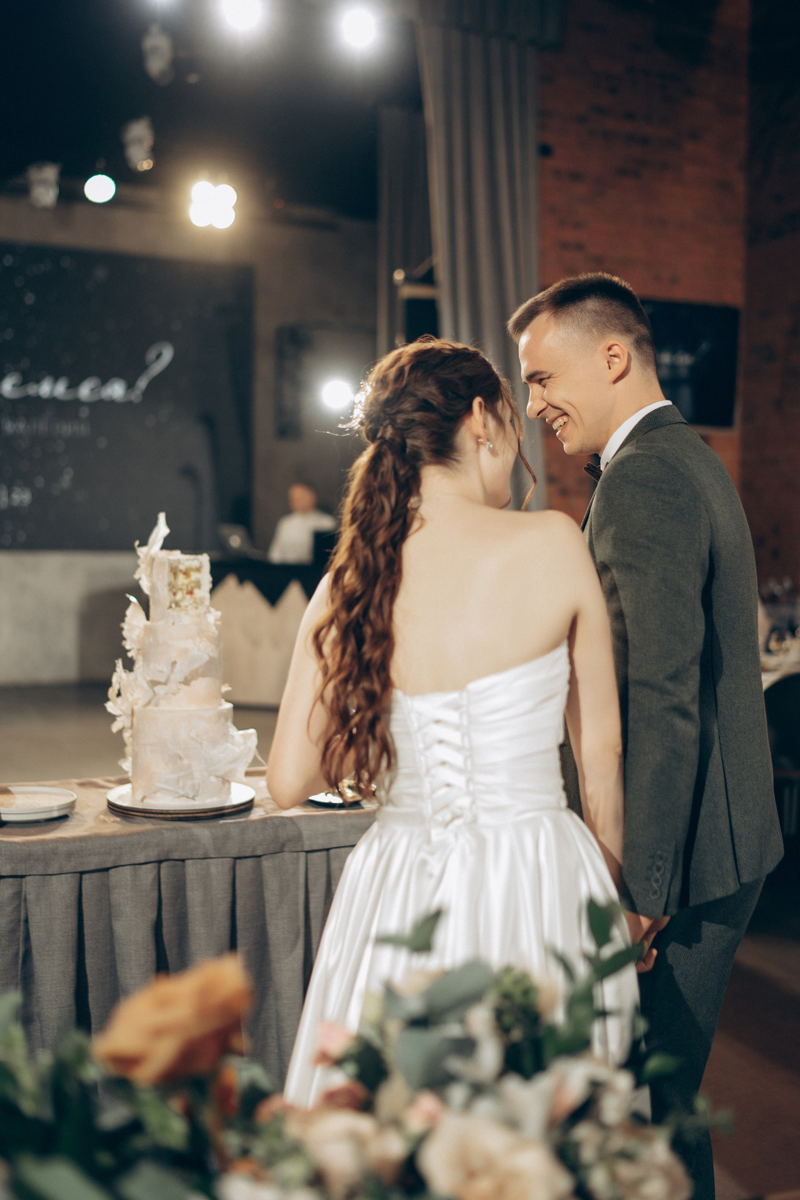 свадебная церемония красноярск, свадьба красноярск, координатор красноярск, свадебная арка красноярск, обмен кольцами, свадьба красноярск, свадебный организатор красноярск, организатор красноярск, организатор свадьбы красноярск, свадьба под ключ красноярск, выездной регистратор красноярск, оформление свадьбы красноярск, утро невесты, утро невесты красноярск, невеста красноярск, сборы невесты, свадебный распорядитель, помощник на свадьбу, идеи для свадьбы, лавстори красноярск, букет невесты красноярск, образ невесты красноярск, костюм жениха красноярск, платье невесты красноярск, фотограф красноярск, свадебное платье красноярск, свадебный торт красноярск, ресторан красноярск, свадебный танец красноярск, свадебное агентство Инсайт, свадебное агентство Инсайт Красноярск, свадебное агентство Insight, свадебное агентство Insight Красноярск, свадьба в замке Шамони, белый замок Шамони, свадьба в замке красноярск, свадебный замок в красноярске