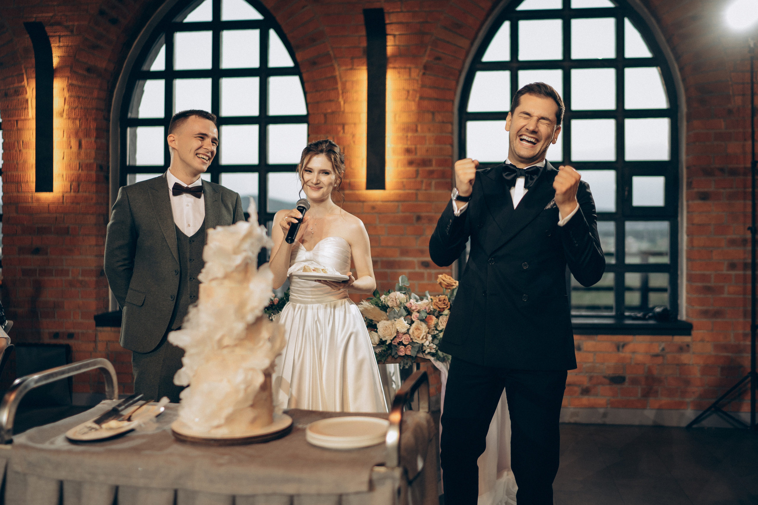 свадебная церемония красноярск, свадьба красноярск, координатор красноярск, свадебная арка красноярск, обмен кольцами, свадьба красноярск, свадебный организатор красноярск, организатор красноярск, организатор свадьбы красноярск, свадьба под ключ красноярск, выездной регистратор красноярск, оформление свадьбы красноярск, утро невесты, утро невесты красноярск, невеста красноярск, сборы невесты, свадебный распорядитель, помощник на свадьбу, идеи для свадьбы, лавстори красноярск, букет невесты красноярск, образ невесты красноярск, костюм жениха красноярск, платье невесты красноярск, фотограф красноярск, свадебное платье красноярск, свадебный торт красноярск, ресторан красноярск, свадебный танец красноярск, свадебное агентство Инсайт, свадебное агентство Инсайт Красноярск, свадебное агентство Insight, свадебное агентство Insight Красноярск, свадьба в замке Шамони, белый замок Шамони, свадьба в замке красноярск, свадебный замок в красноярске