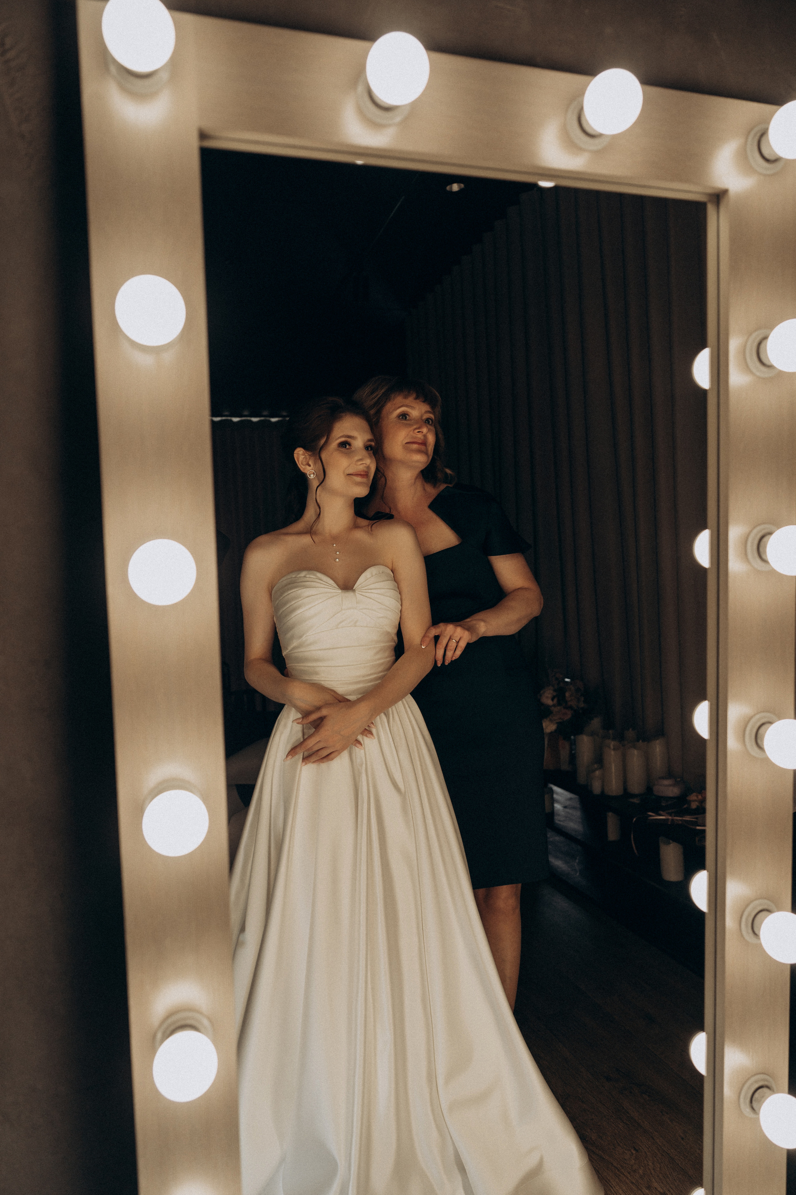 свадебная церемония красноярск, свадьба красноярск, координатор красноярск, свадебная арка красноярск, обмен кольцами, свадьба красноярск, свадебный организатор красноярск, организатор красноярск, организатор свадьбы красноярск, свадьба под ключ красноярск, выездной регистратор красноярск, оформление свадьбы красноярск, утро невесты, утро невесты красноярск, невеста красноярск, сборы невесты, свадебный распорядитель, помощник на свадьбу, идеи для свадьбы, лавстори красноярск, букет невесты красноярск, образ невесты красноярск, костюм жениха красноярск, платье невесты красноярск, фотограф красноярск, свадебное платье красноярск, свадебный торт красноярск, ресторан красноярск, свадебный танец красноярск, свадебное агентство Инсайт, свадебное агентство Инсайт Красноярск, свадебное агентство Insight, свадебное агентство Insight Красноярск, свадьба в замке Шамони, белый замок Шамони, свадьба в замке красноярск, свадебный замок в красноярске