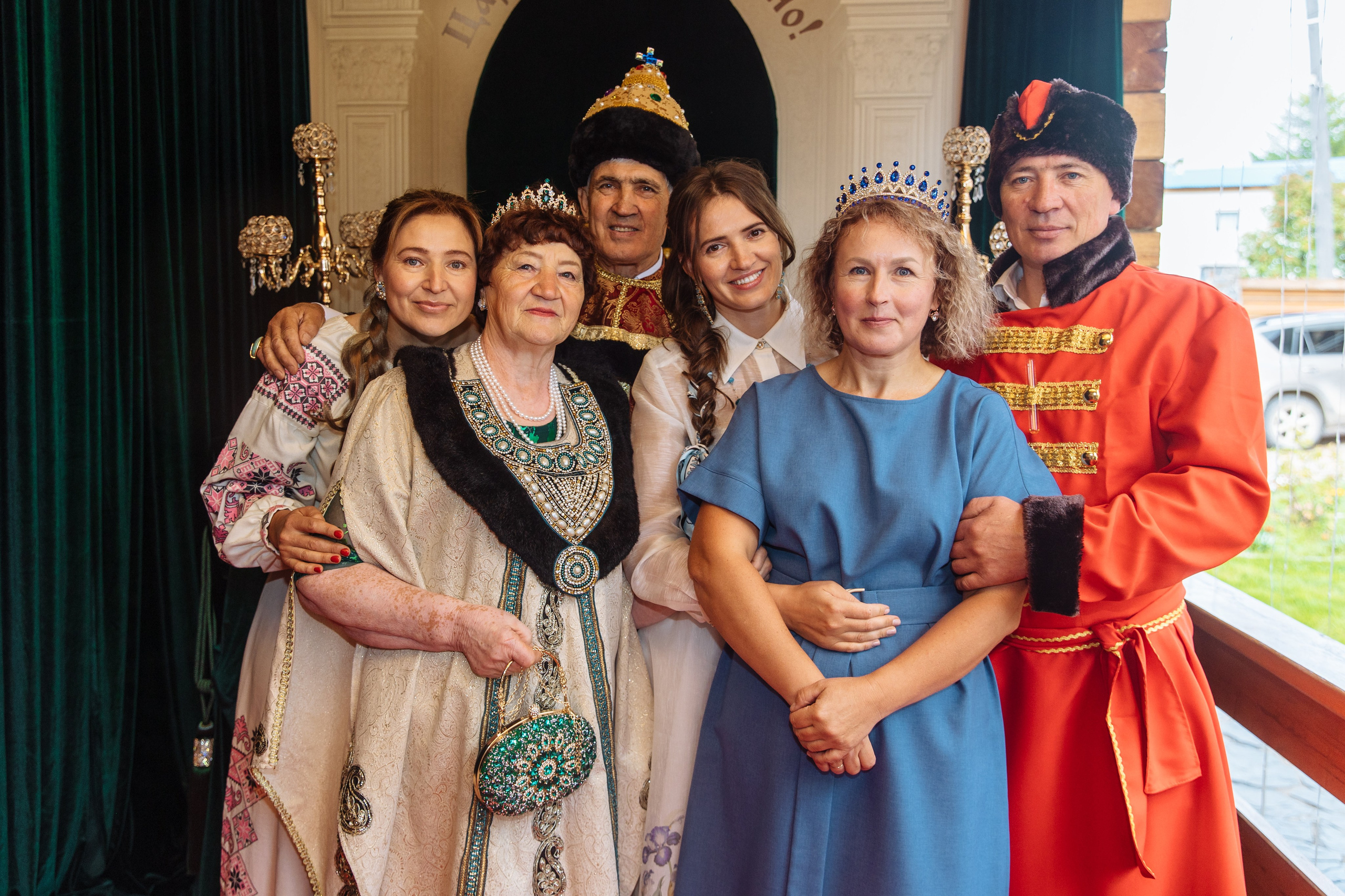 «Иван Васильевич меняет профессию» Юбилей. Свадебный и семейный фотограф в Улан-Удэ