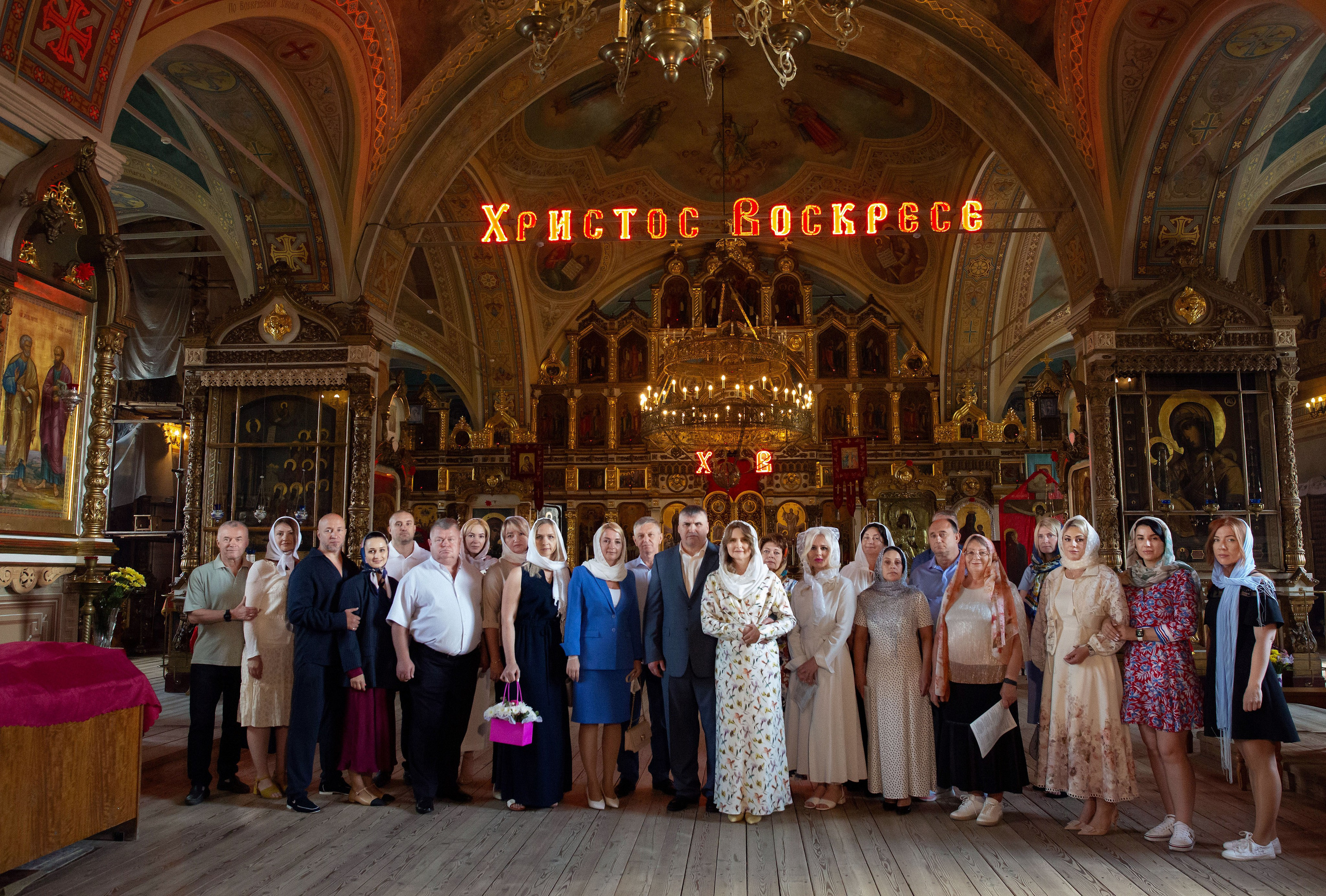 Венчание Сергей и Анна Воскресенский храм. Семейный и детский фотограф Анна Петракова