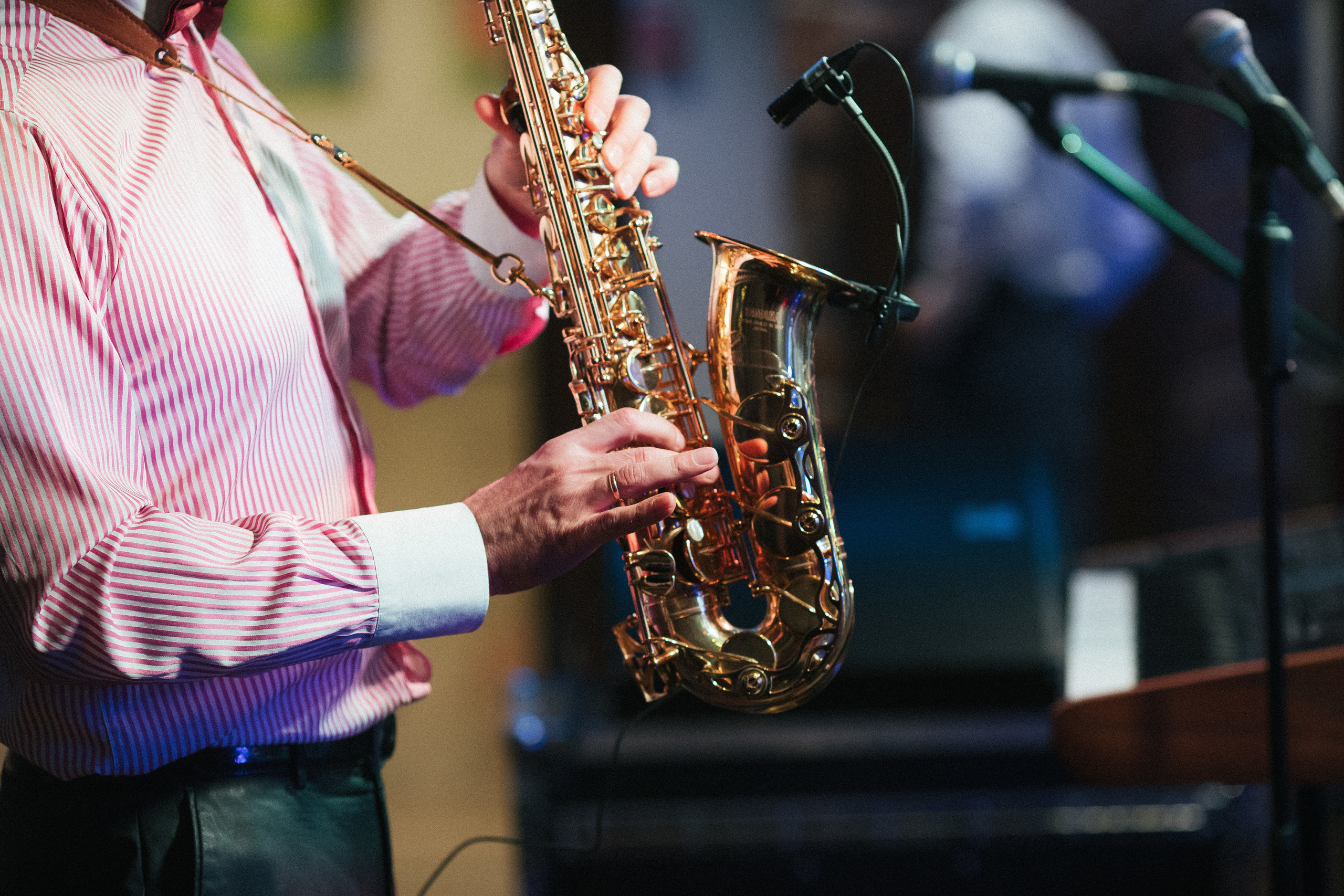 Юбилей. Фотосъёмка юбилея с дополнительным светом. КонТайм: профессиональная съемка для организаций
