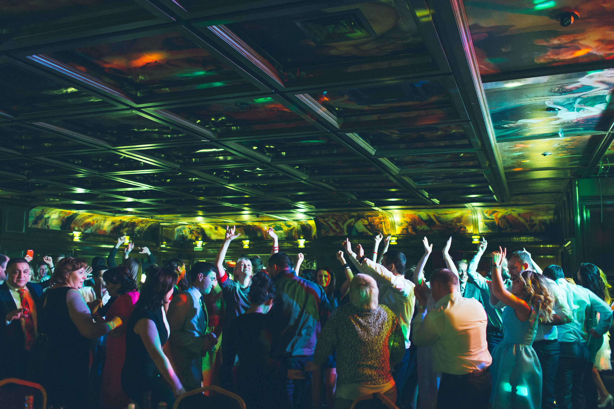 Новогодний карнавал для строительной компании в Империал Холл. КонТайм: профессиональная съемка для организаций