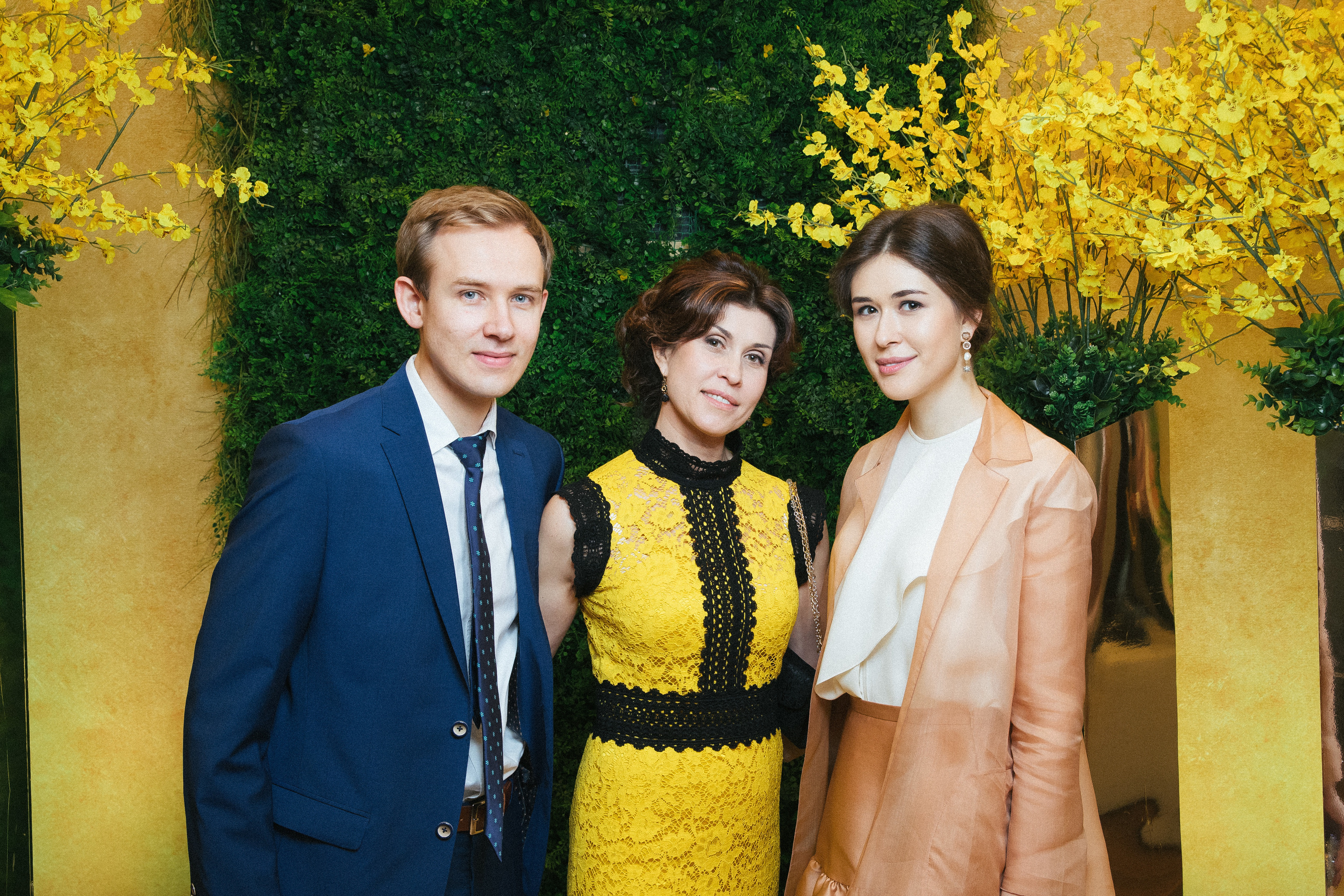 Юбилей. Фотосъёмка юбилея с дополнительным светом. КонТайм: профессиональная съемка для организаций