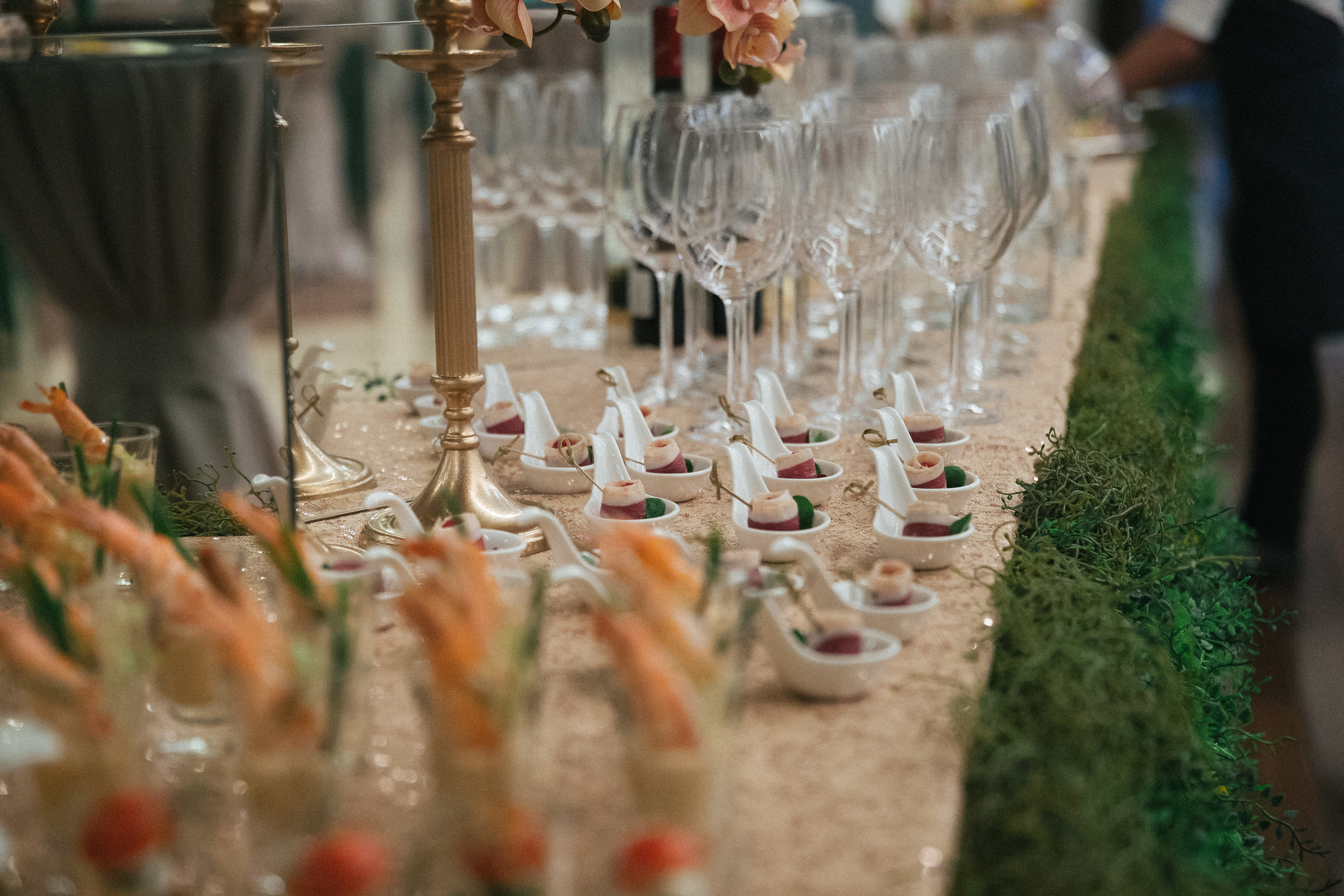 Юбилей. Фотосъёмка юбилея с дополнительным светом. КонТайм: профессиональная съемка для организаций