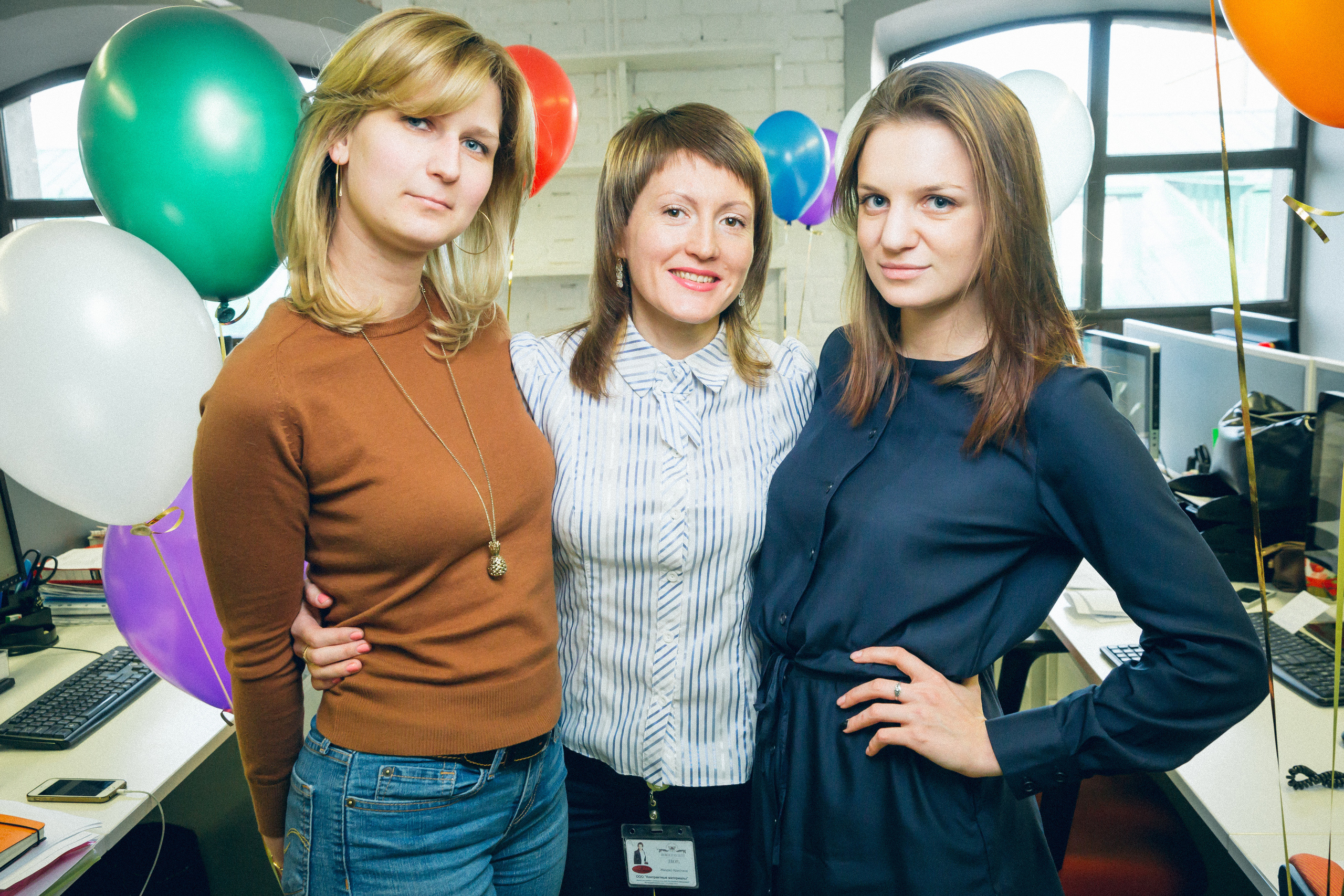 8-е марта в SmartCompany. КонТайм: профессиональная съемка для организаций