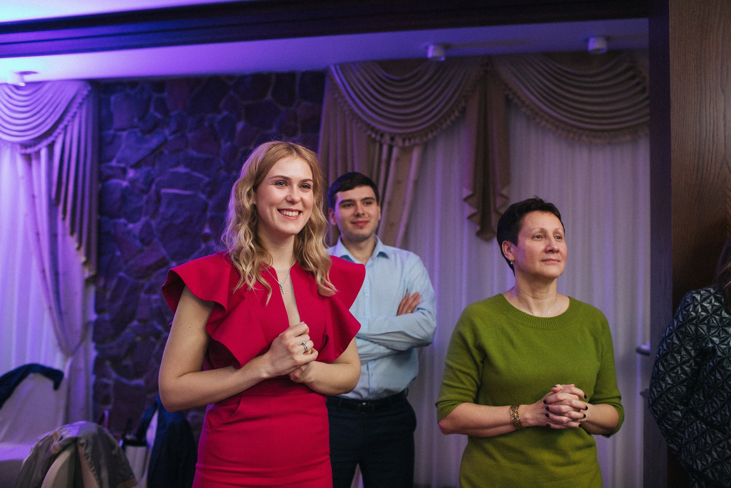 Юбилей. Фотосъёмка юбилея с дополнительным светом. КонТайм: профессиональная съемка для организаций