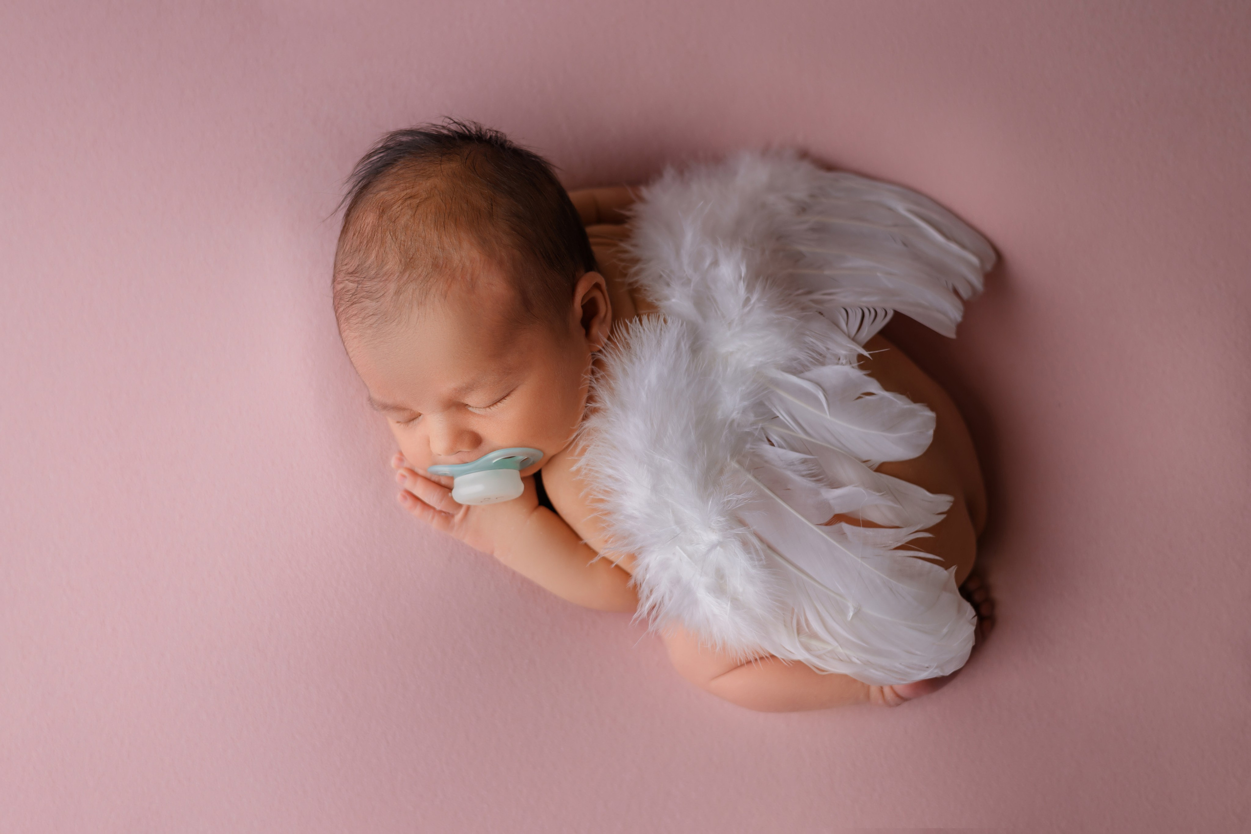 Маргарита. Евгения Горбунова фотограф новорожденных в Новом Уренгое