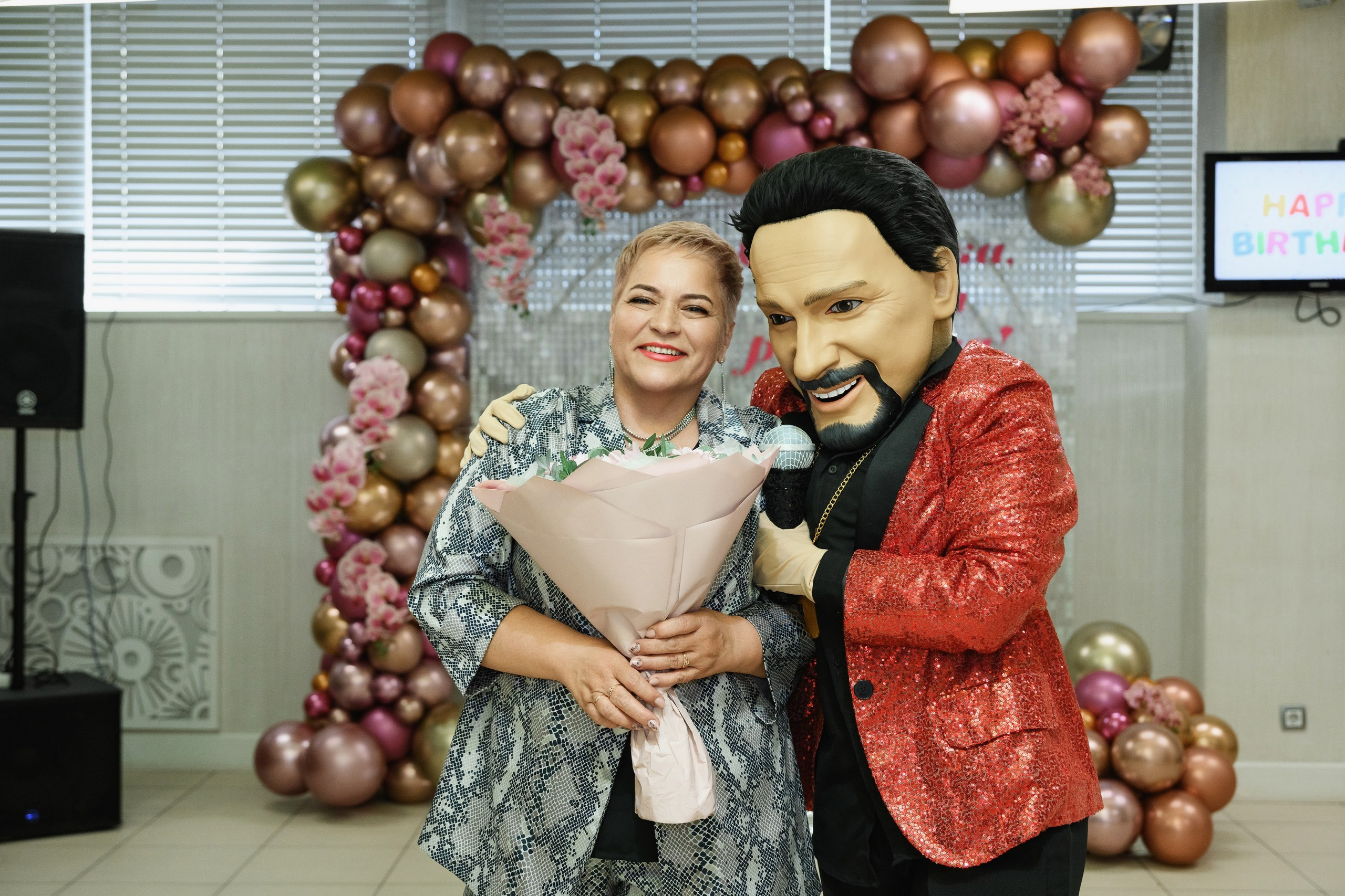 Фотосъемка юбилея в Петропавловске-Камчатском, Юбилейная фотосессия в Петропавловске-Камчатском, Торжественная съемка юбилея в ресторане Петропавловска-Камчатского, Эмоциональные кадры с семейного праздника в Петропавловске-Камчатском, Профессиональная съемка юбилейных мероприятий в Петропавловске-Камчатском.