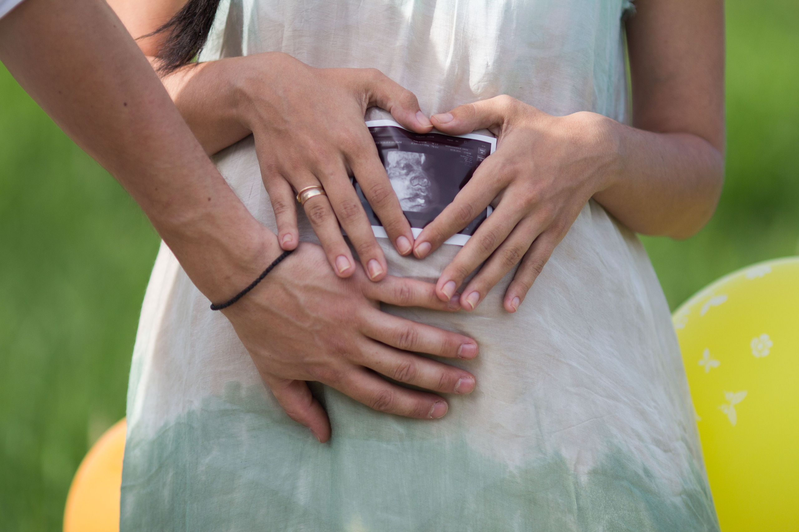 Портретная фотография. Имидж Технологии — Производство сувенирных магнитов, заливных этикеток и значков. Репортажная фотография в Кирове Кировской области