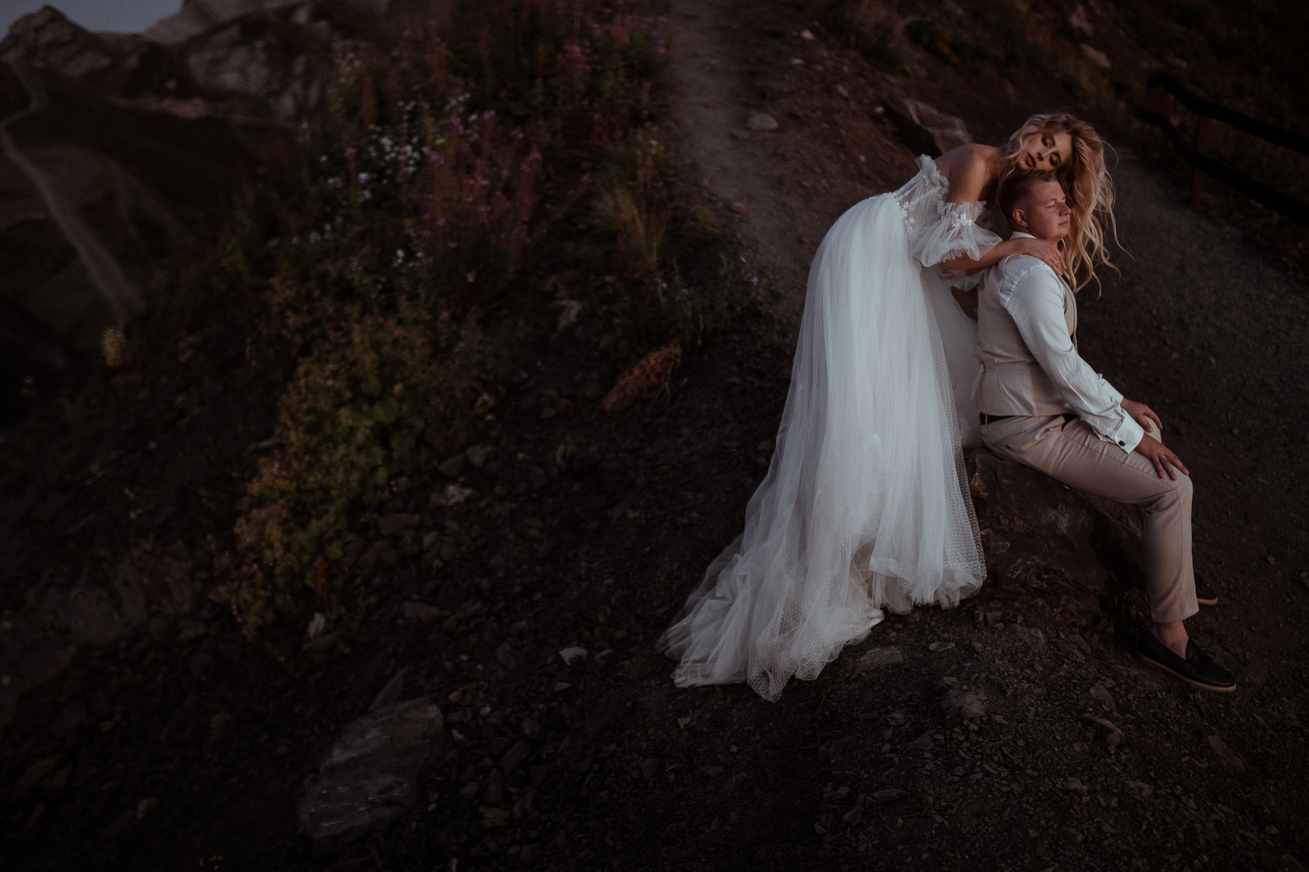 «Напиши про любовь мою». Elopement Wedding Photographer