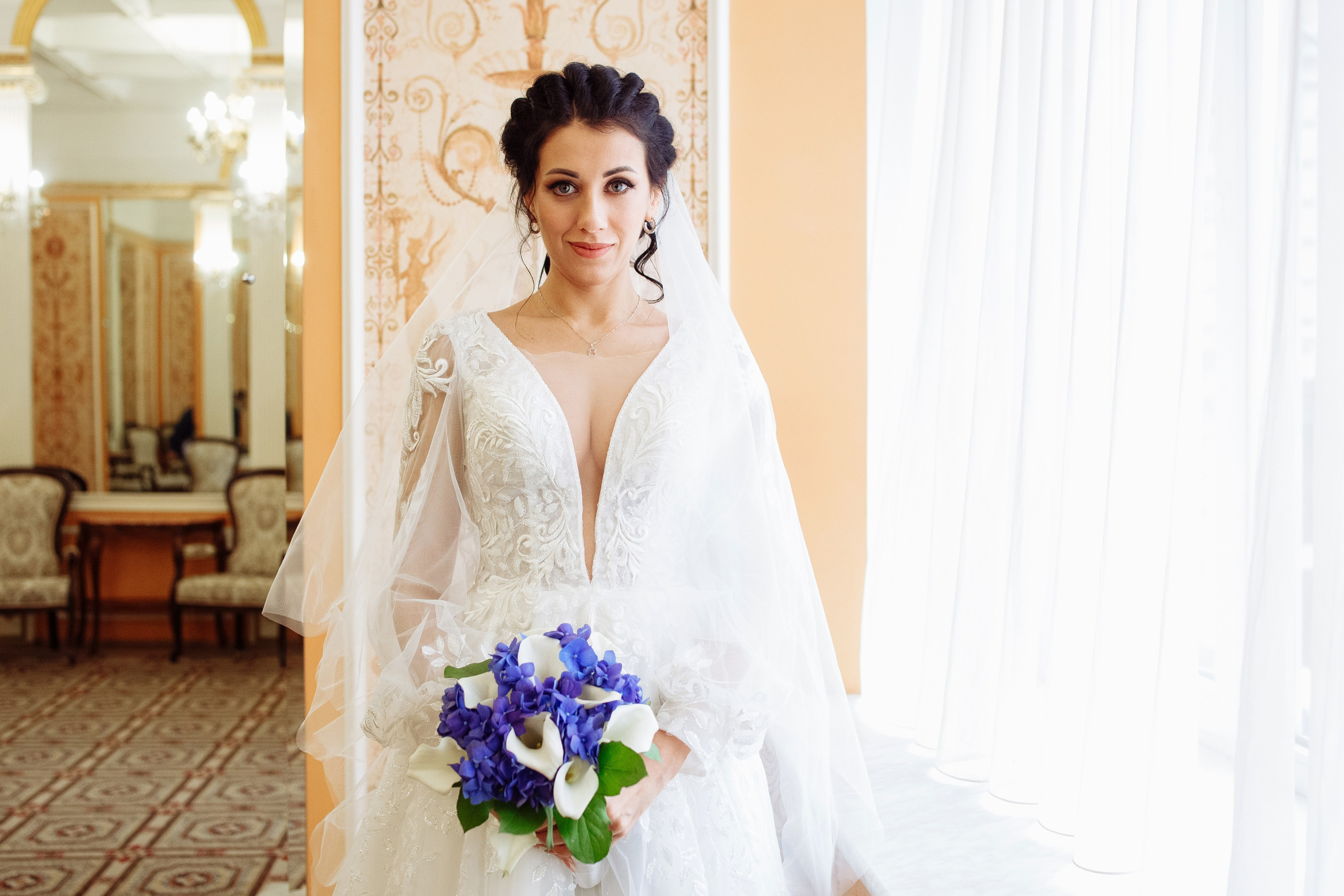 Максим и Виктория. Репортажный Фотограф в Москве Юра Гушан