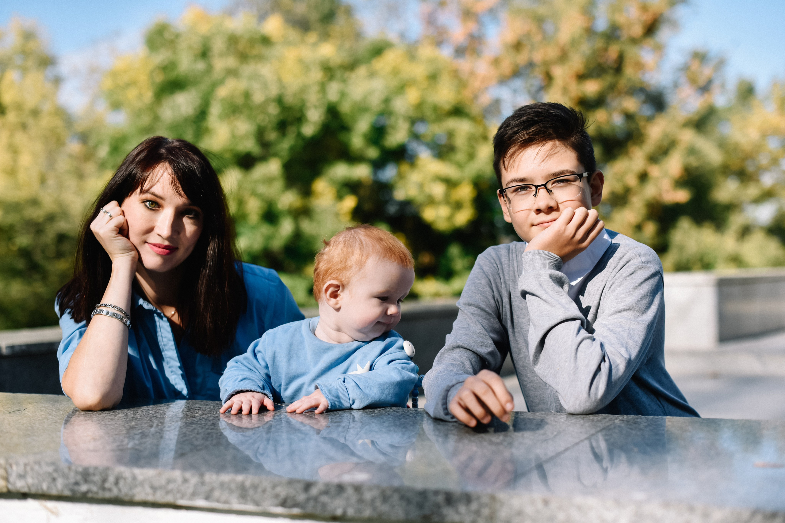 Прогулка Олеси, Льва и Ванечки