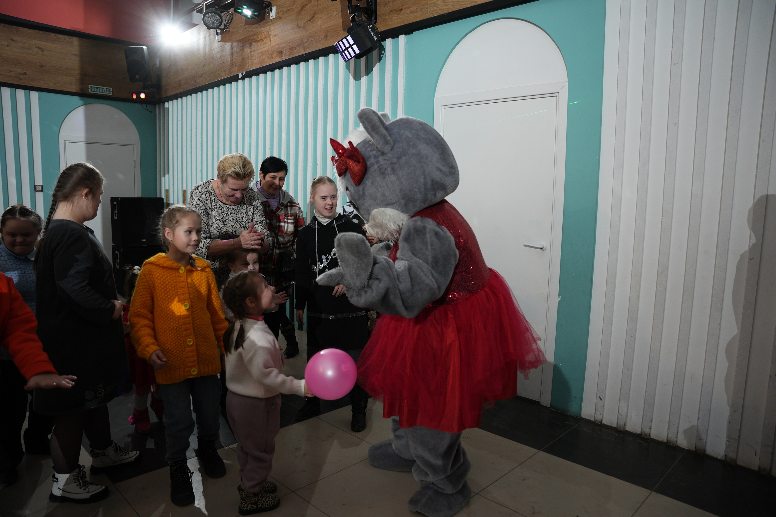 «Ты в этом мире не один " социально благотворительное мероприятие. Ольга Плаксина фотограф в Саратове