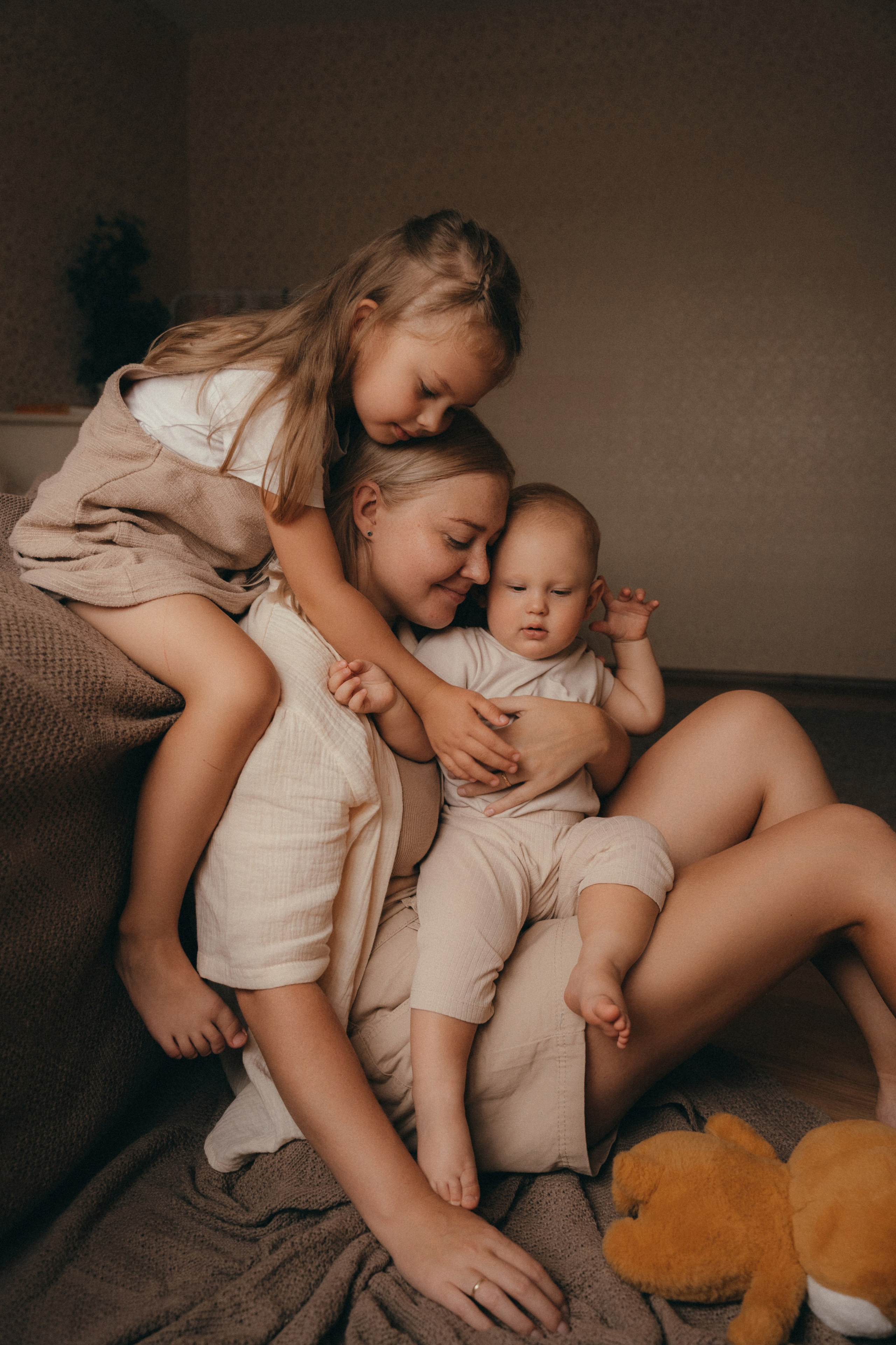 Настя, Саша и Гриша. Семейный фотограф • Домашние съемки в Нижнем Новгороде