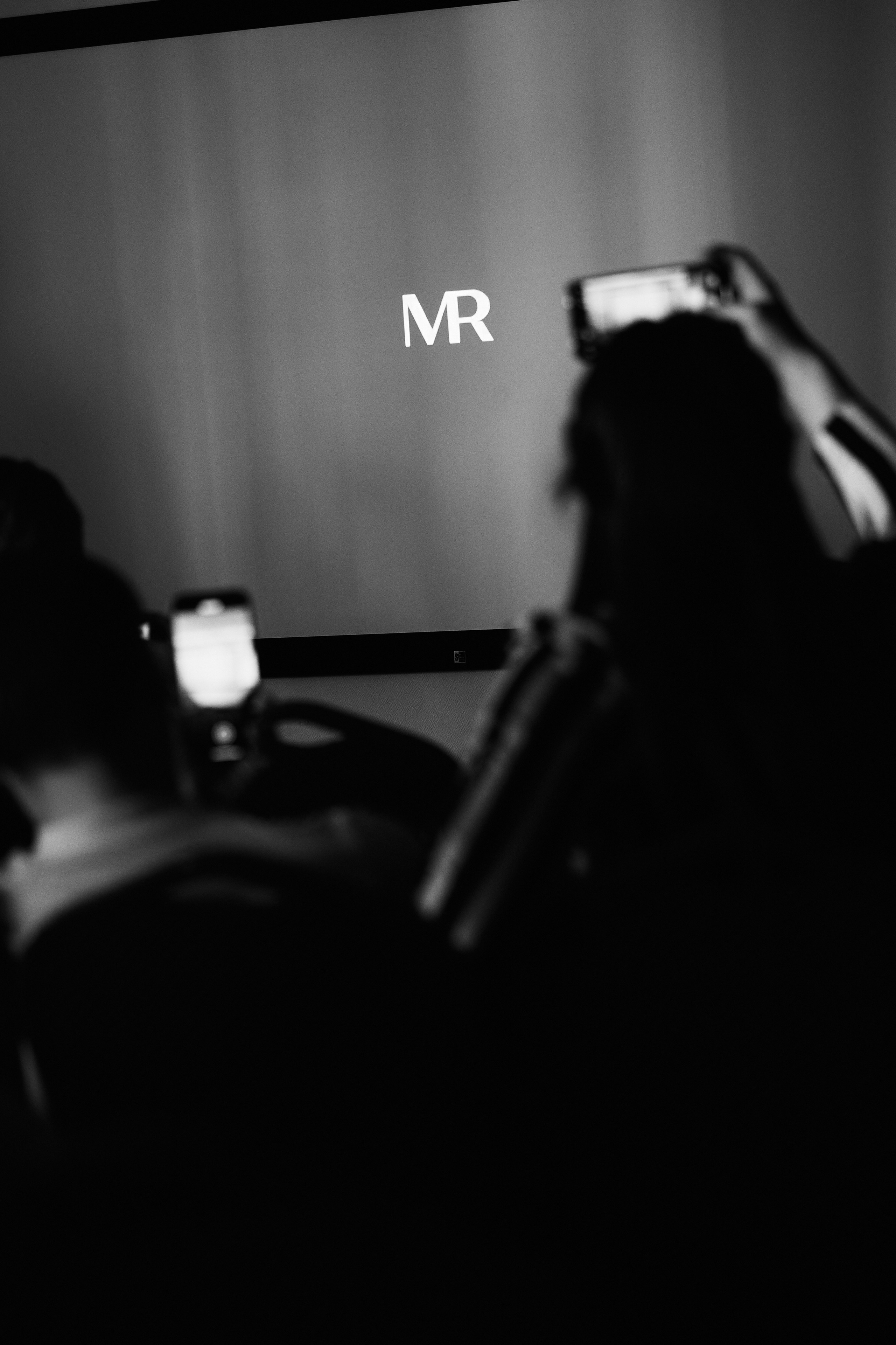 Презентация MR Group в ibis 23.04. Свадебный репортажный фотограф краснодар максим дремов дрёмов фотосессия студия цена