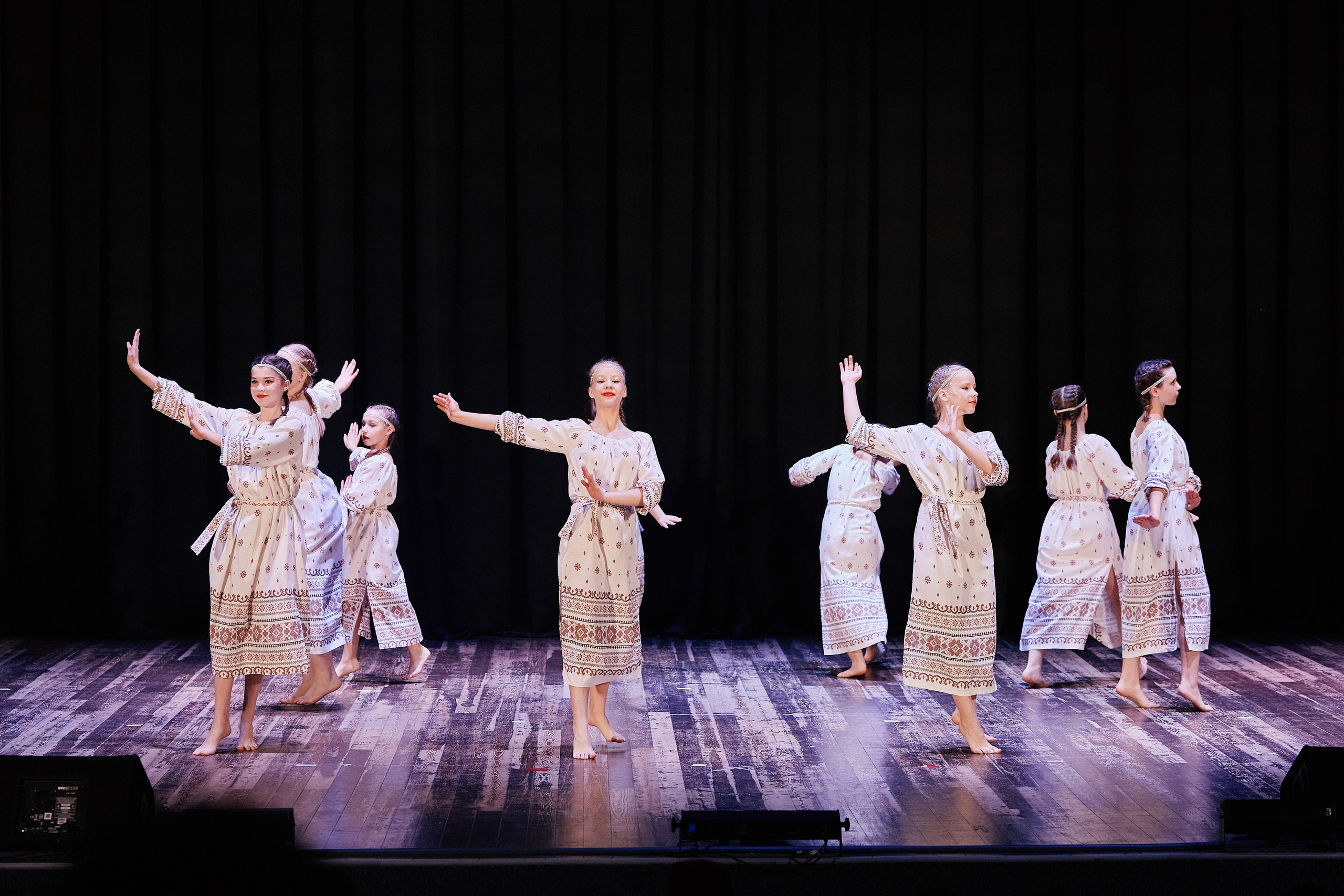 Концерт танцевальной студии Фиеста 08.06. Свадебный репортажный фотограф краснодар максим дремов дрёмов фотосессия студия цена