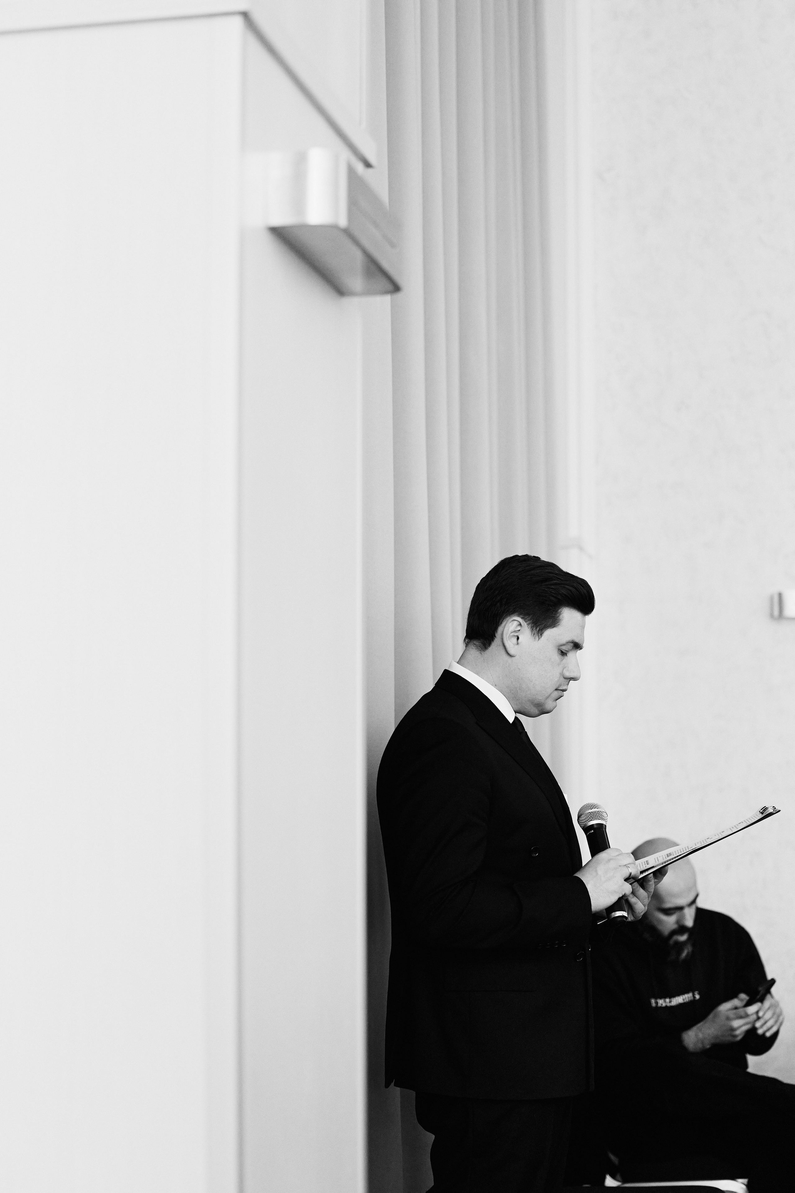 Форум Бизнес-тренды 2025 в Marriott Hotel 28.04. Свадебный репортажный фотограф краснодар максим дремов дрёмов фотосессия студия цена