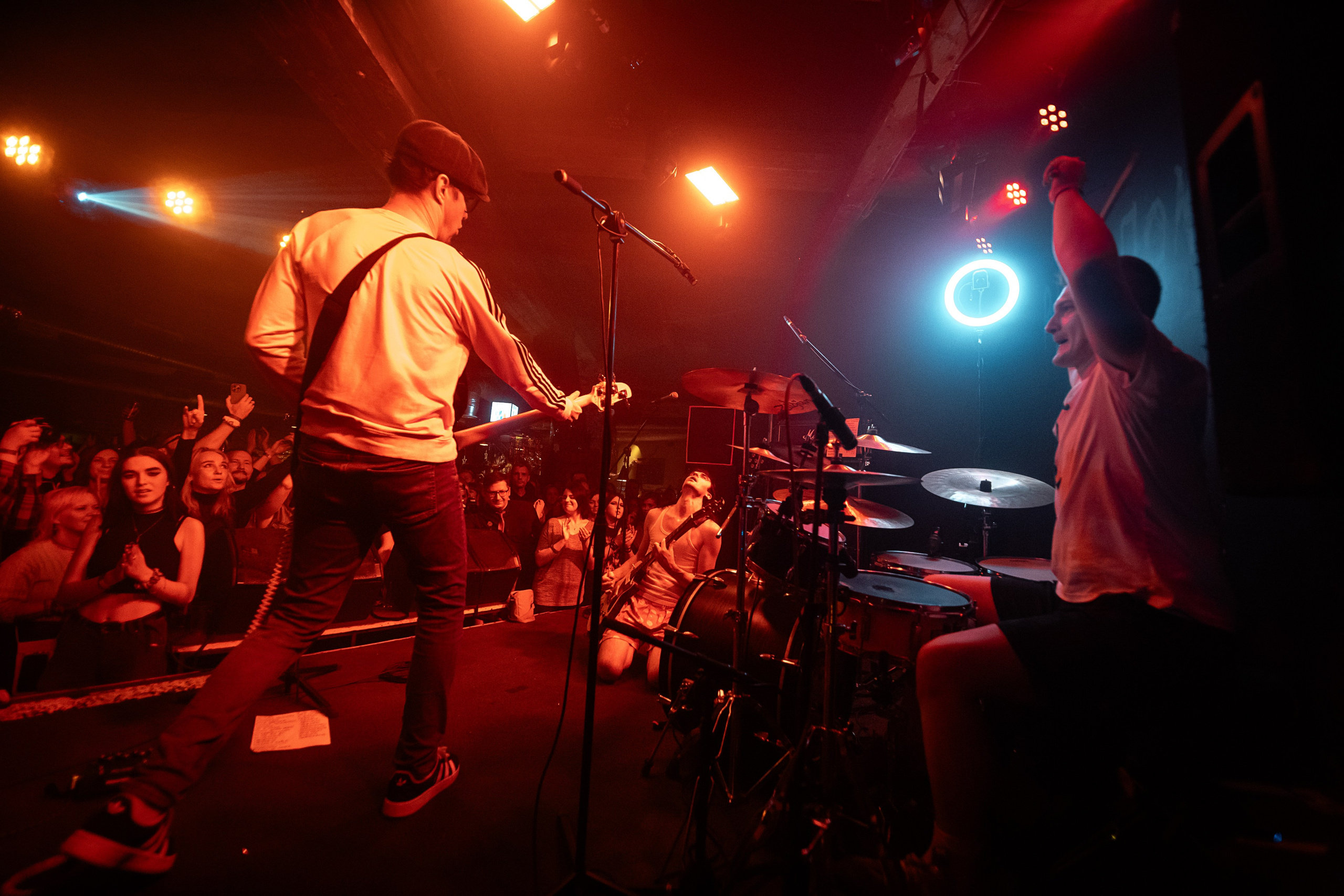 РАДИОПОМЕХИ. Фотограф Елена Богачева (lenalena_na_na_na)