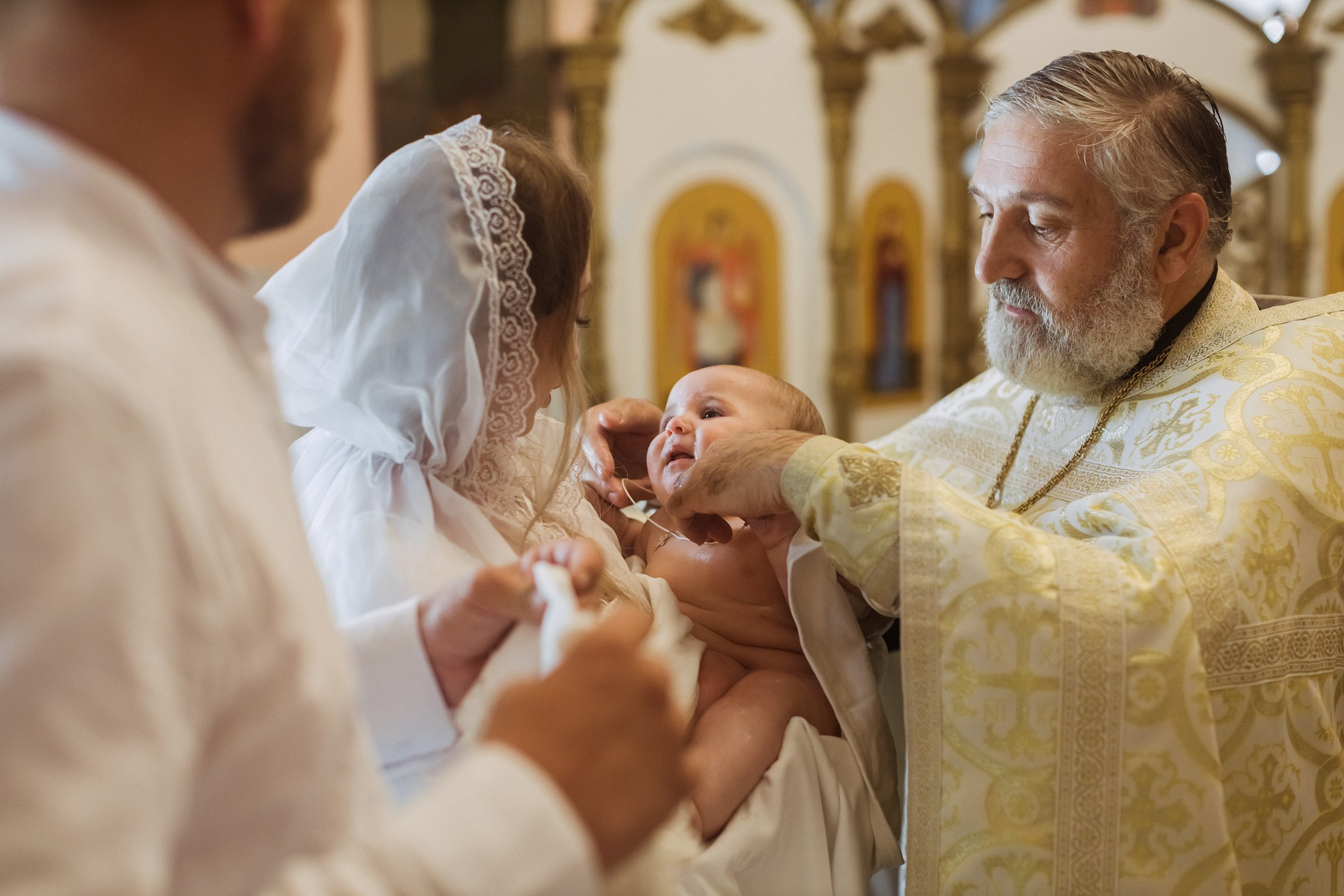 Таинство крещения. Фотографы в городе Волгограде — Людмила Агеева и Алексей Околелов