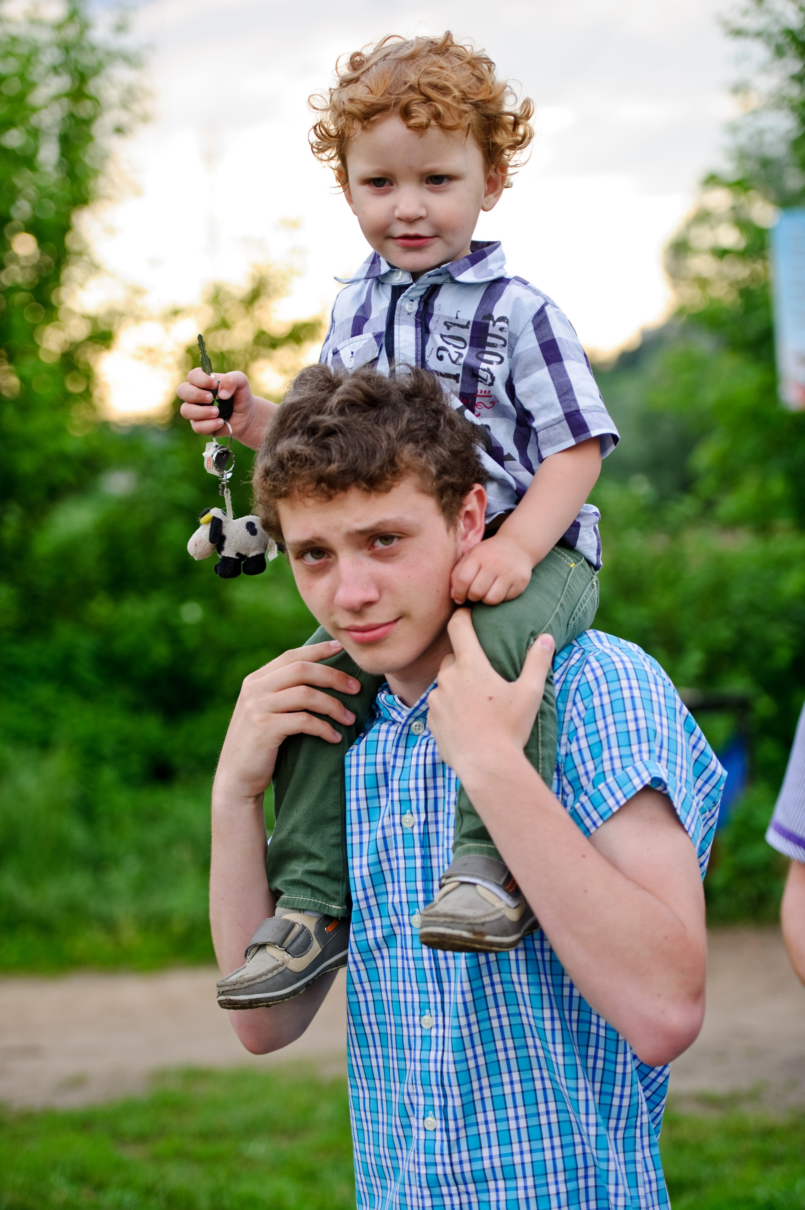 Лада, Дмитрий и 3 сына. Прогулка, Москва. Семейный фотограф Анна Дубовская