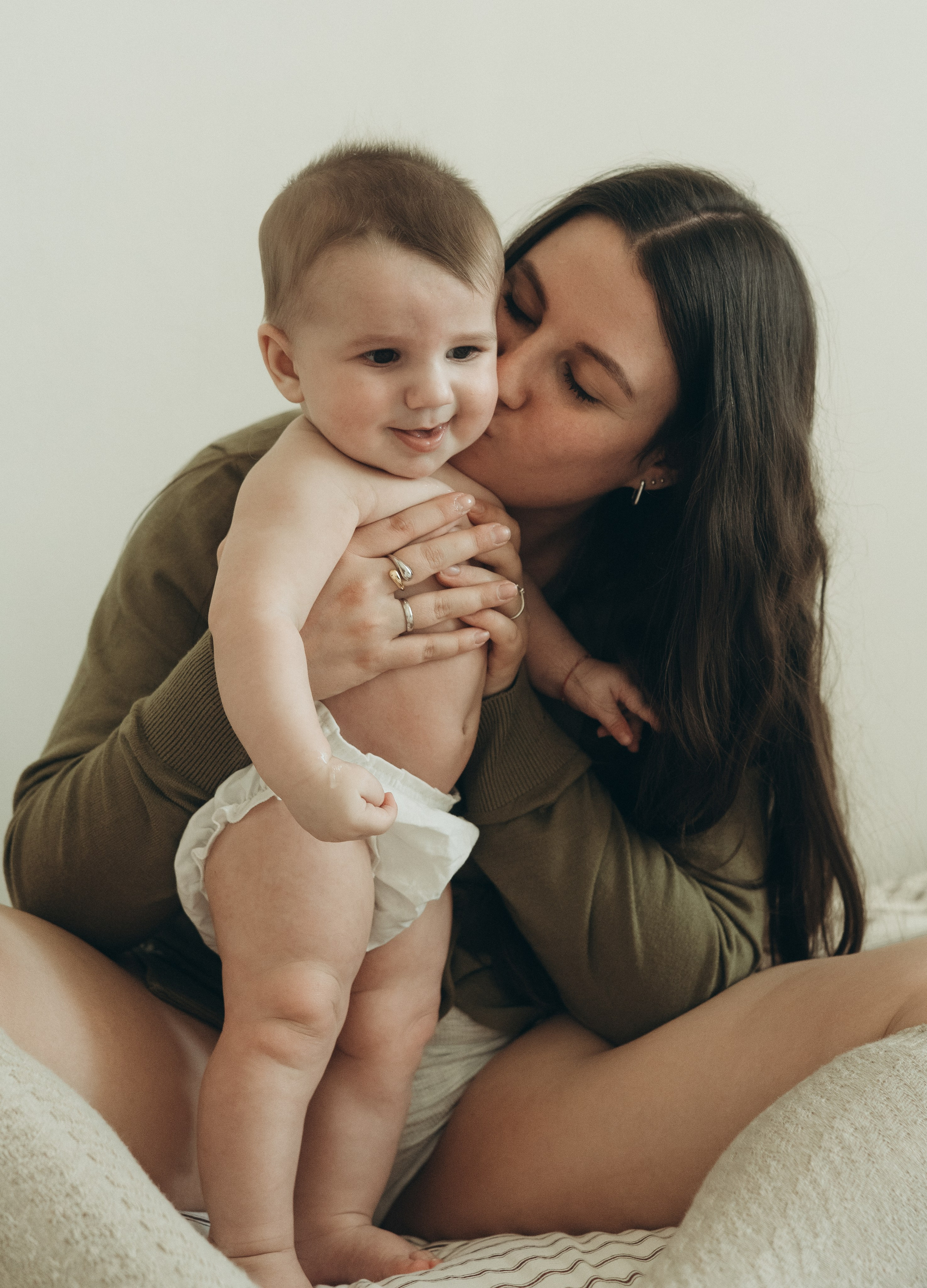 Студийное материнство. Семейный, ньюборн фотограф, фотограф на роды в Москве, Виктория Тюльдюкова