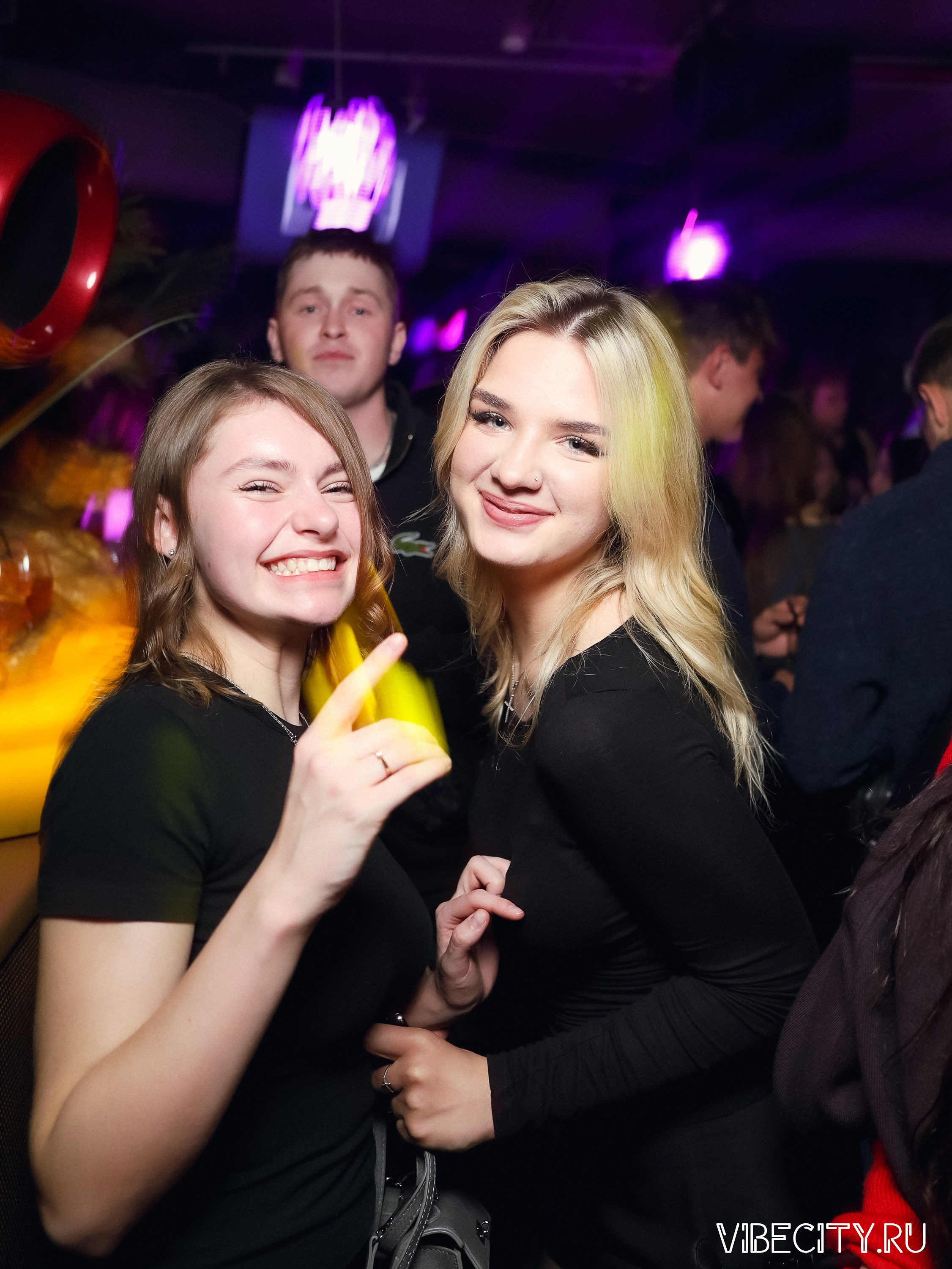 DOUBLE U. VIBECITY.RU Вайб Сити Ру Фоторепортажи Фотоотчеты Калининград