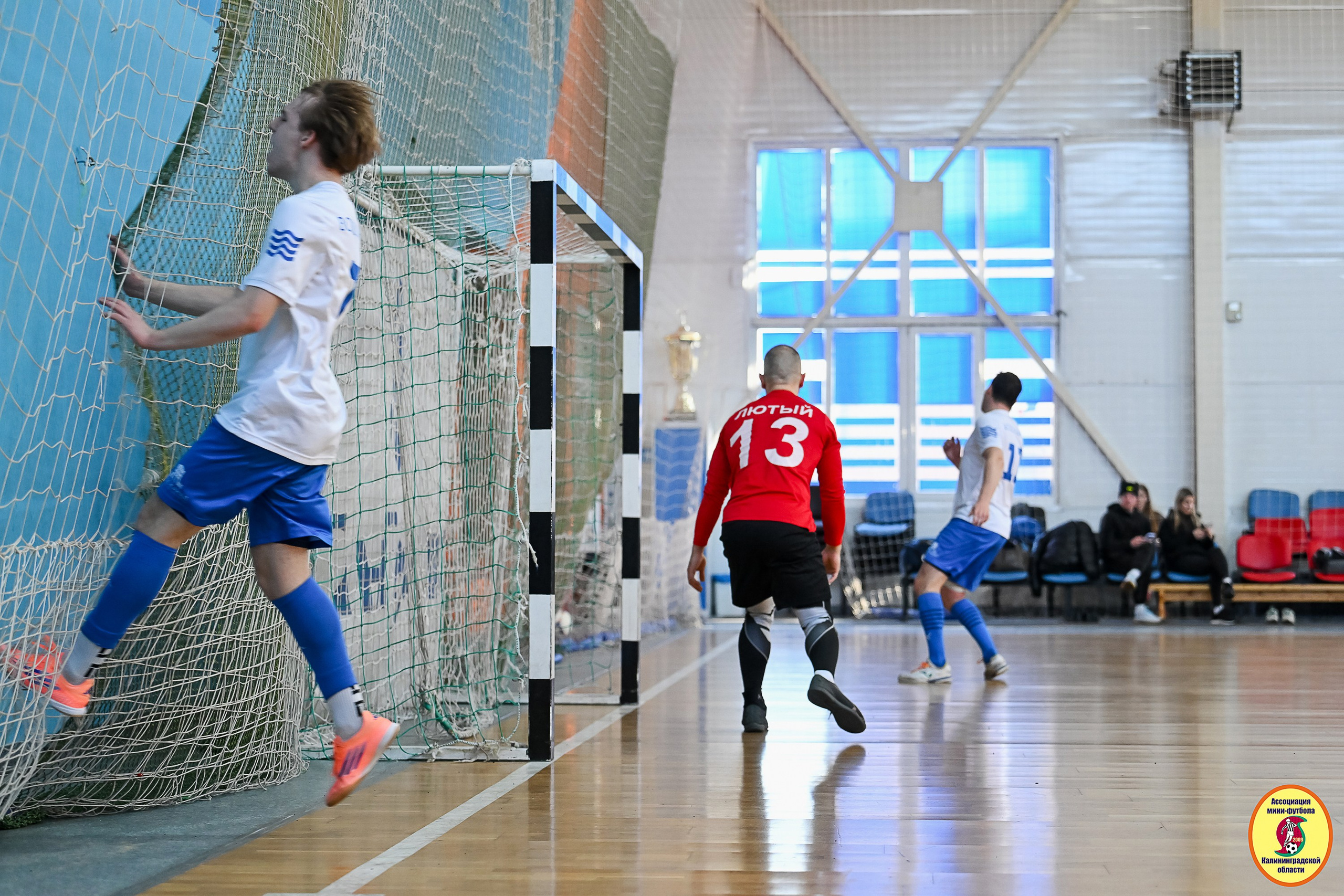 Корпоративная Бизнес Лига по футзалу — Весна 2026. VIBECITY.RU Вайб Сити Ру Фоторепортажи Фотоотчеты Калининград