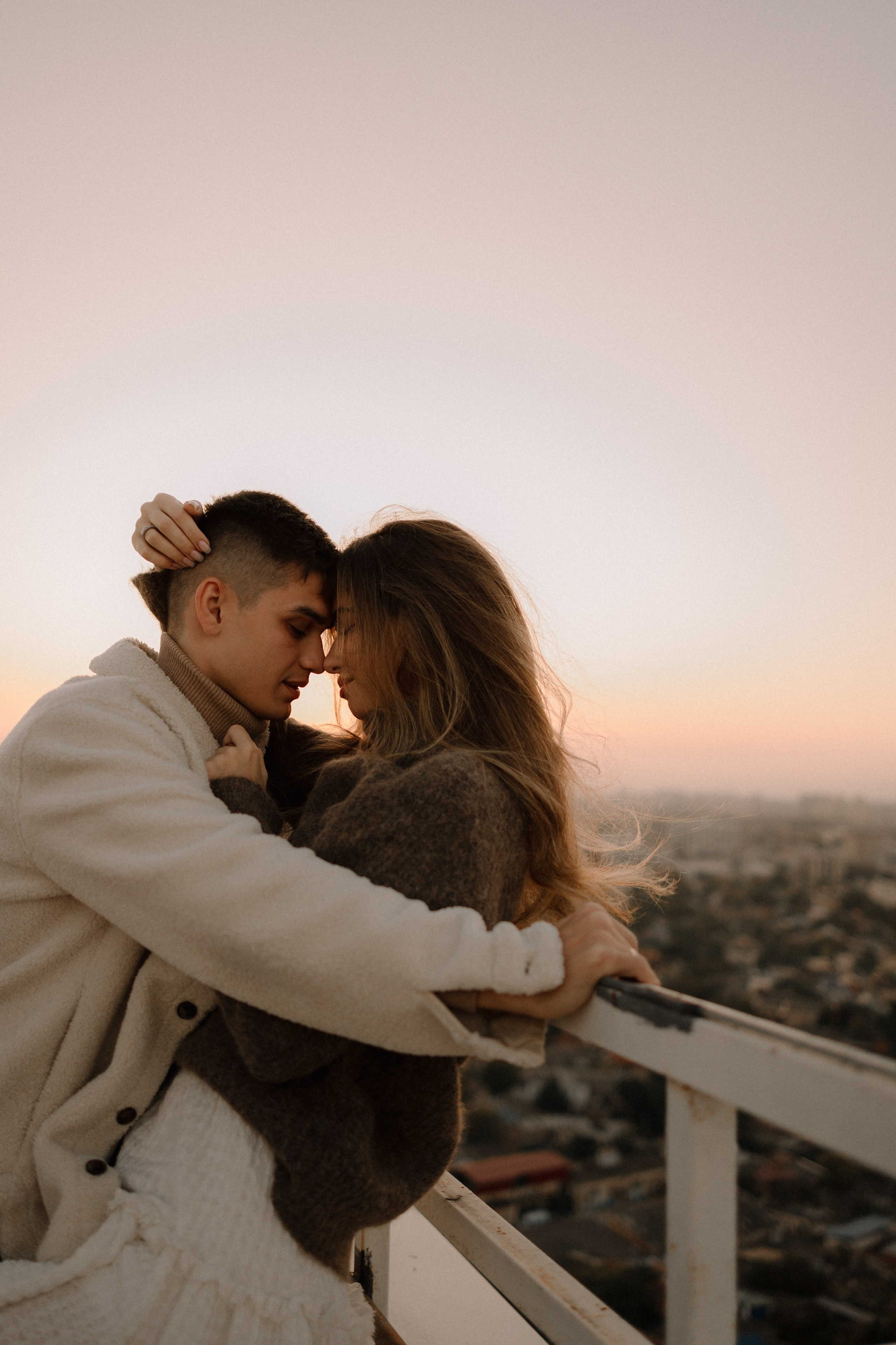 Никита и Лера. Крыша. Семейный фотограф в Краснодаре Храмова Анна