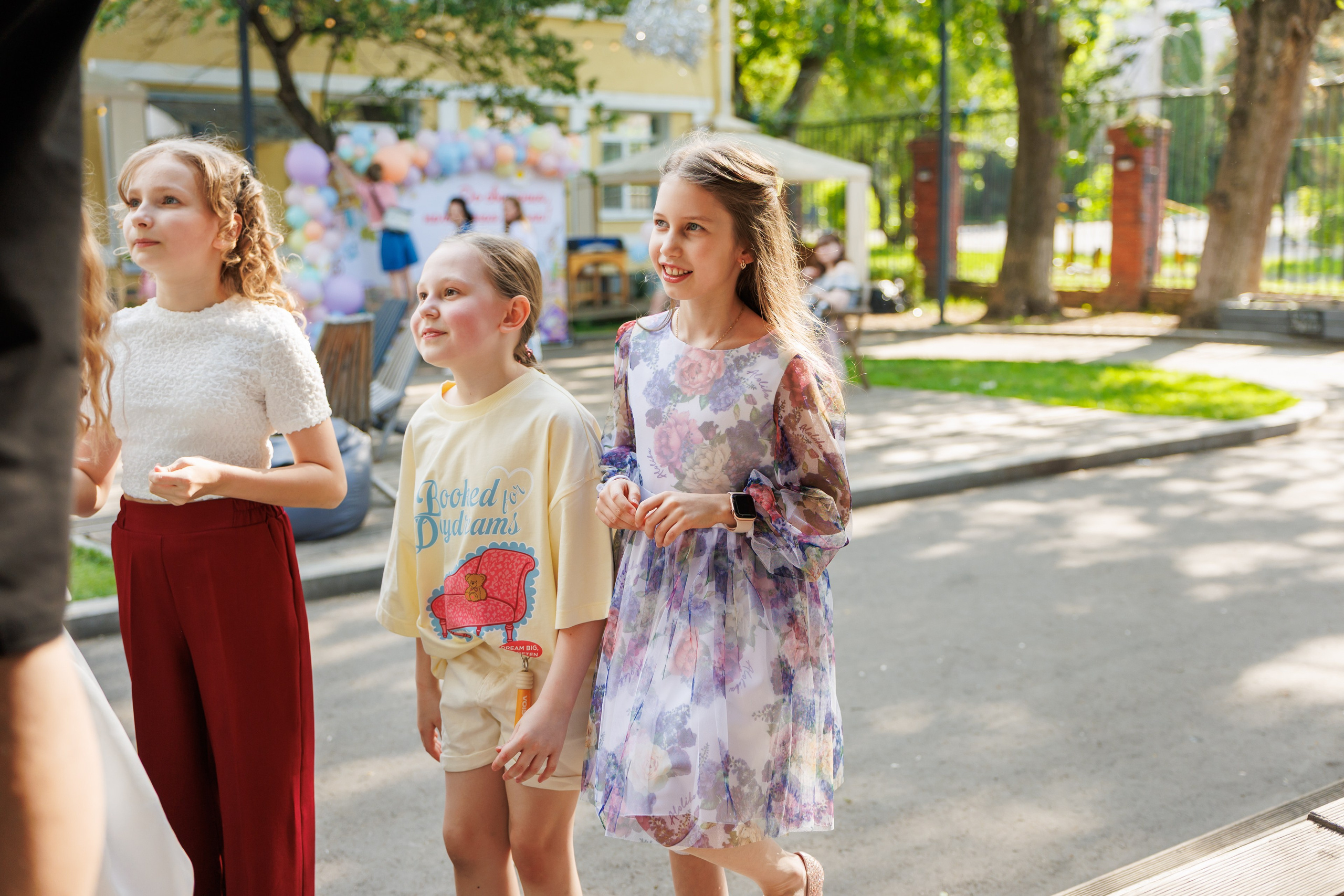 Выпускной 4 класс. Фотограф в Москве Дмитрий Емельянов