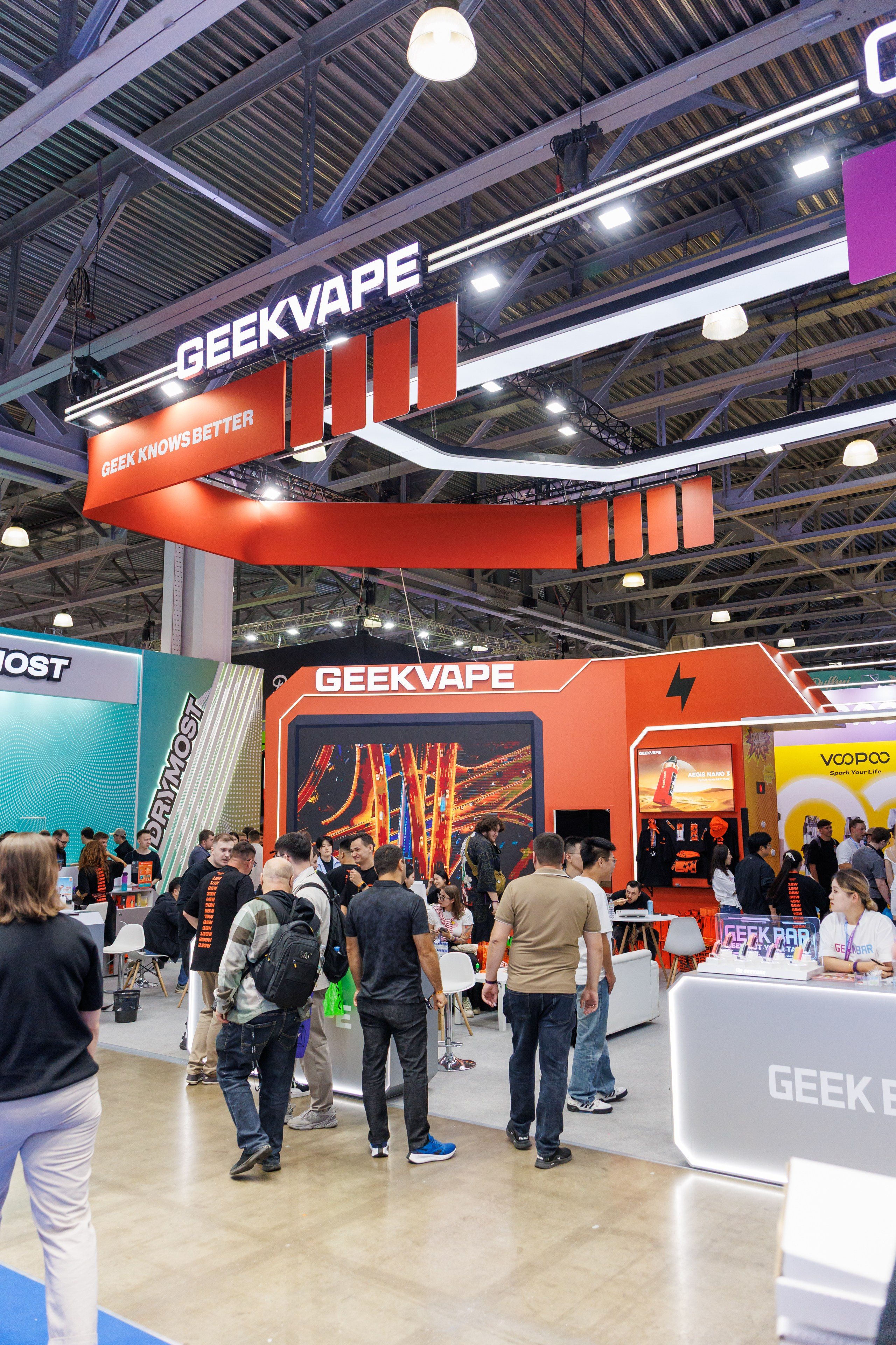 VAPE CLUB SHOW 2026. Фотограф в Москве Дмитрий Емельянов