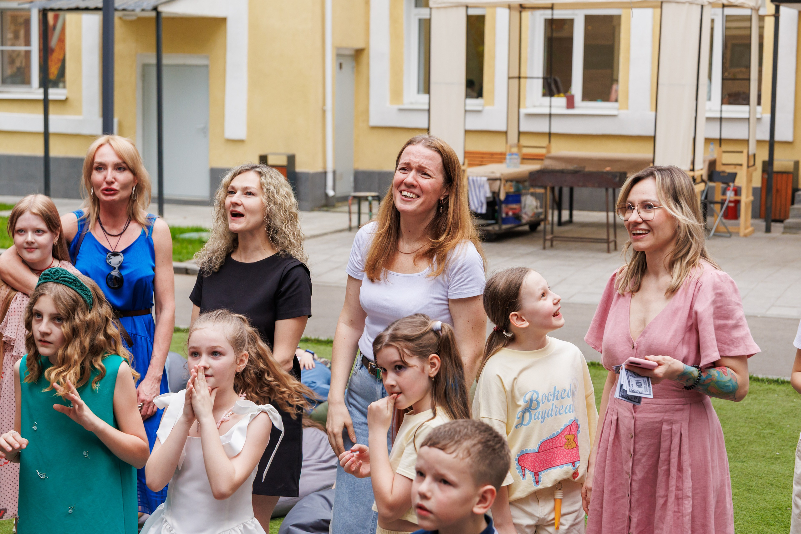 Выпускной 4 класс. Фотограф в Москве Дмитрий Емельянов