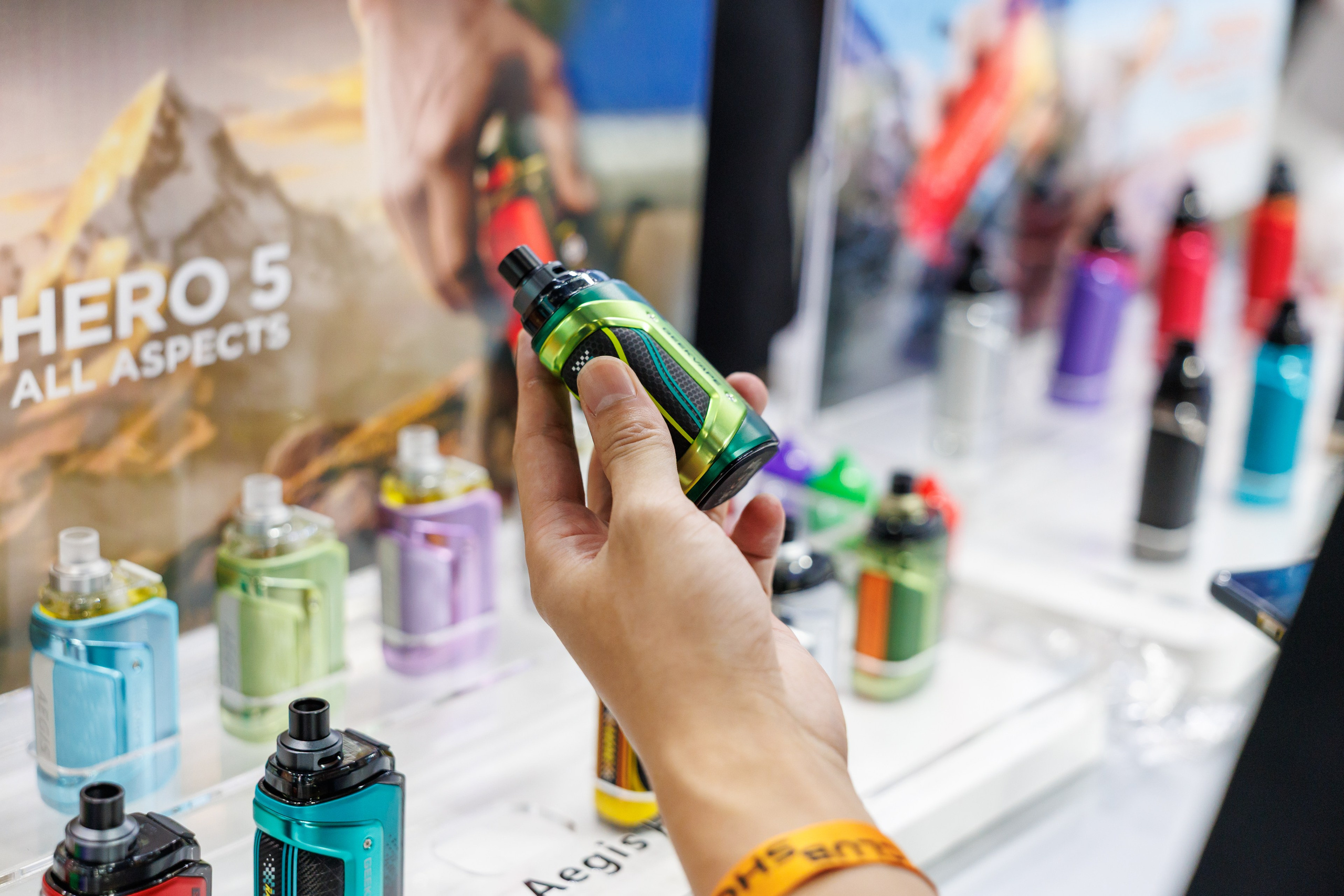 VAPE CLUB SHOW 2026. Фотограф в Москве Дмитрий Емельянов