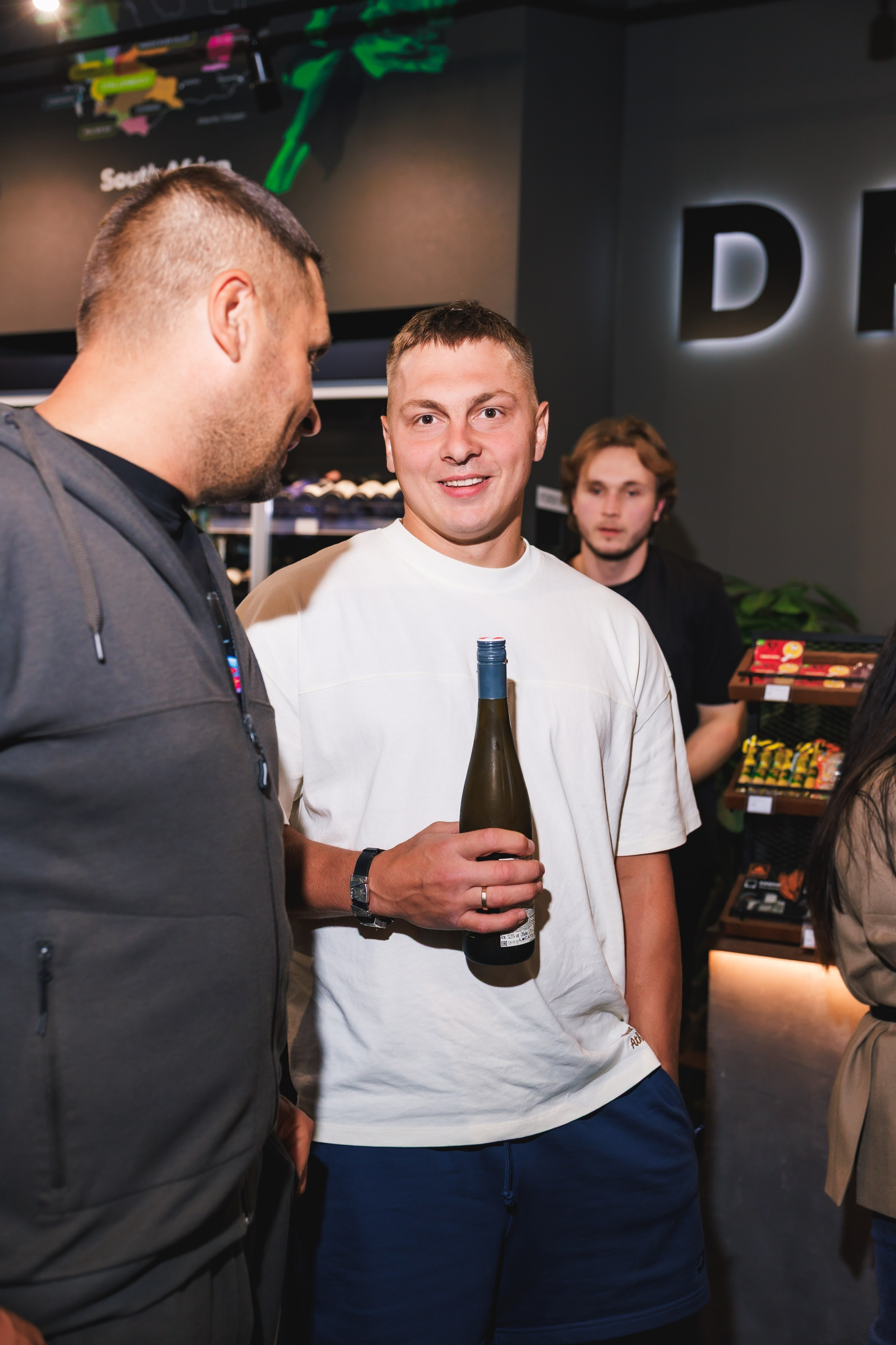Открытие винотеки DRINX. Фотограф в Москве Дмитрий Емельянов